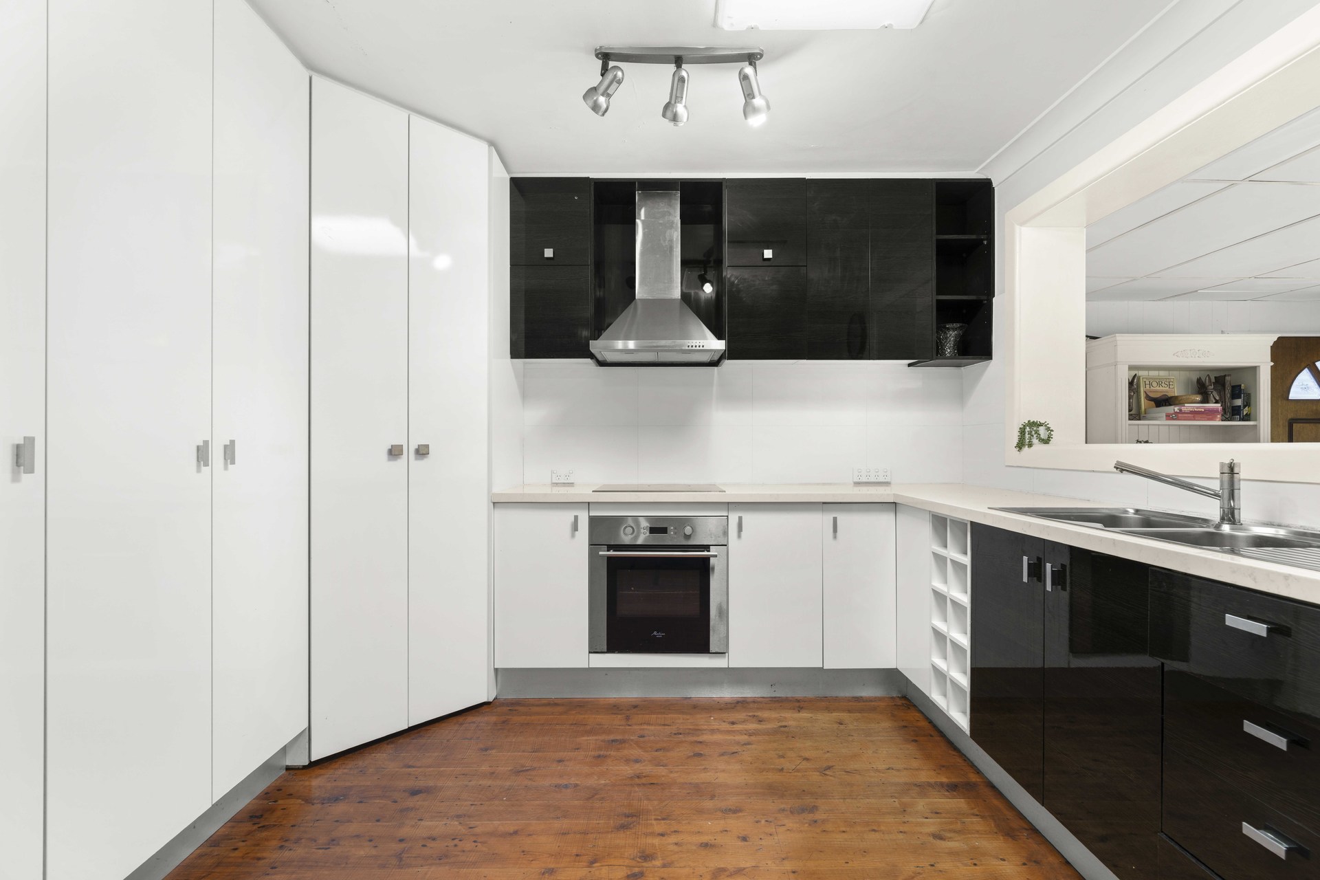 2 Christine Place, Nowra, NSW 2541 - Image 8