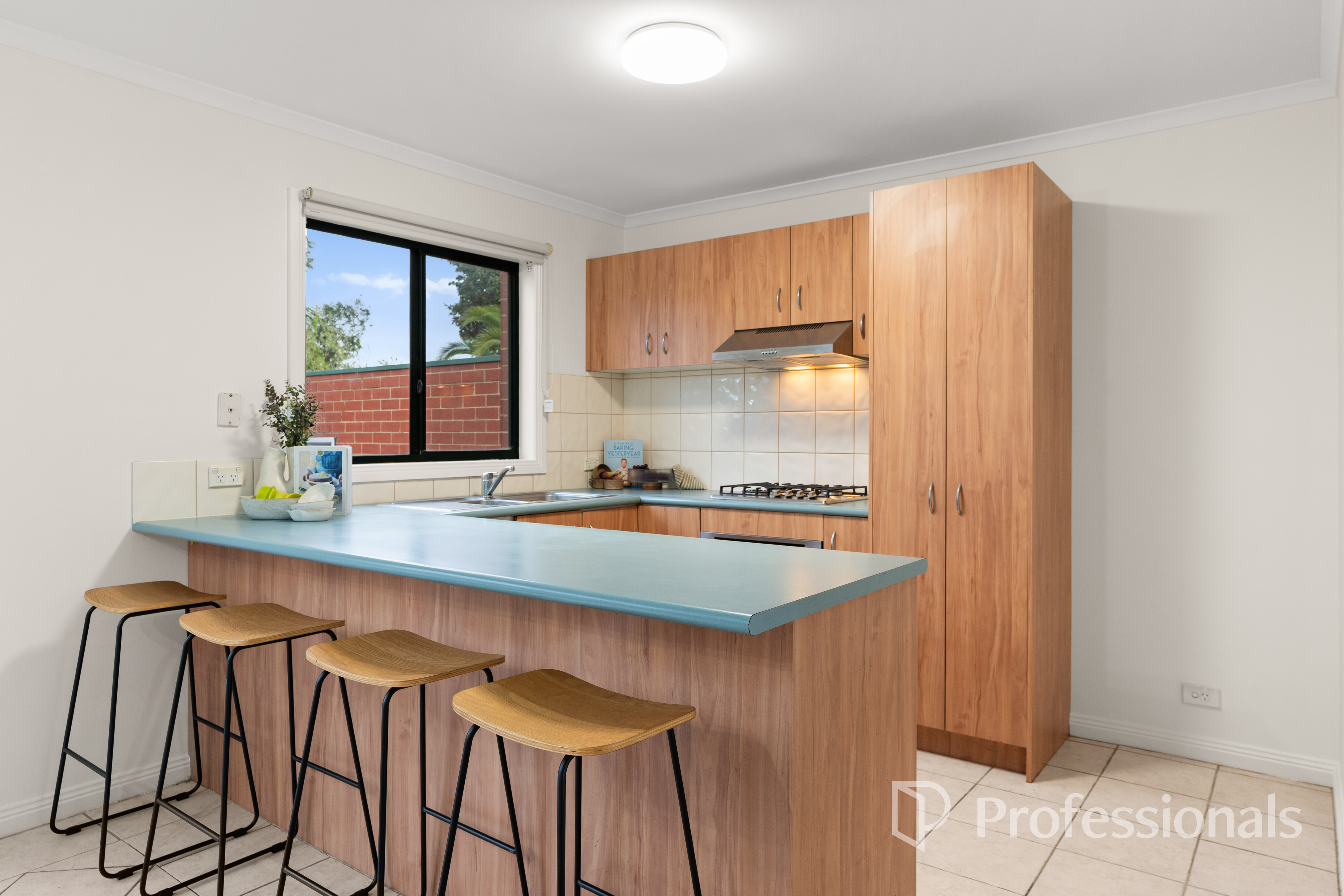 3-bedroom unit at 18 15 LEWIS ROAD, WANTIRNA SOUTH VIC 3152, Knox, Victoria