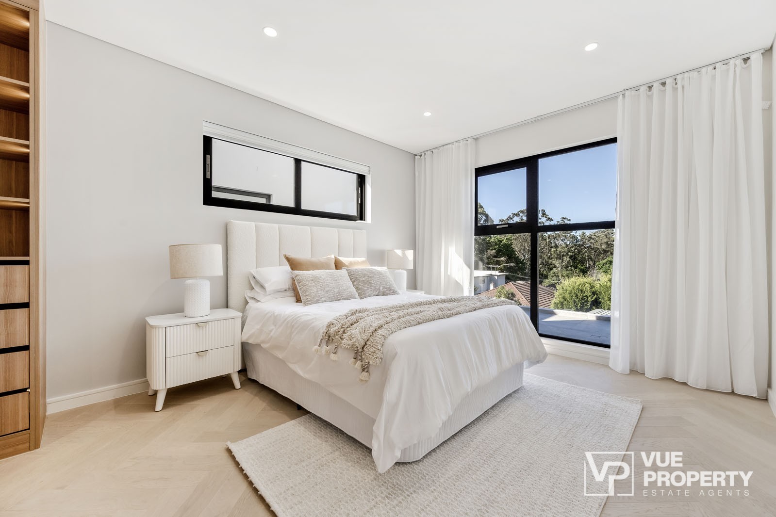 5-bedroom unit at 10 Valley Road, Eastwood, NSW 2122, Ryde, New South Wales