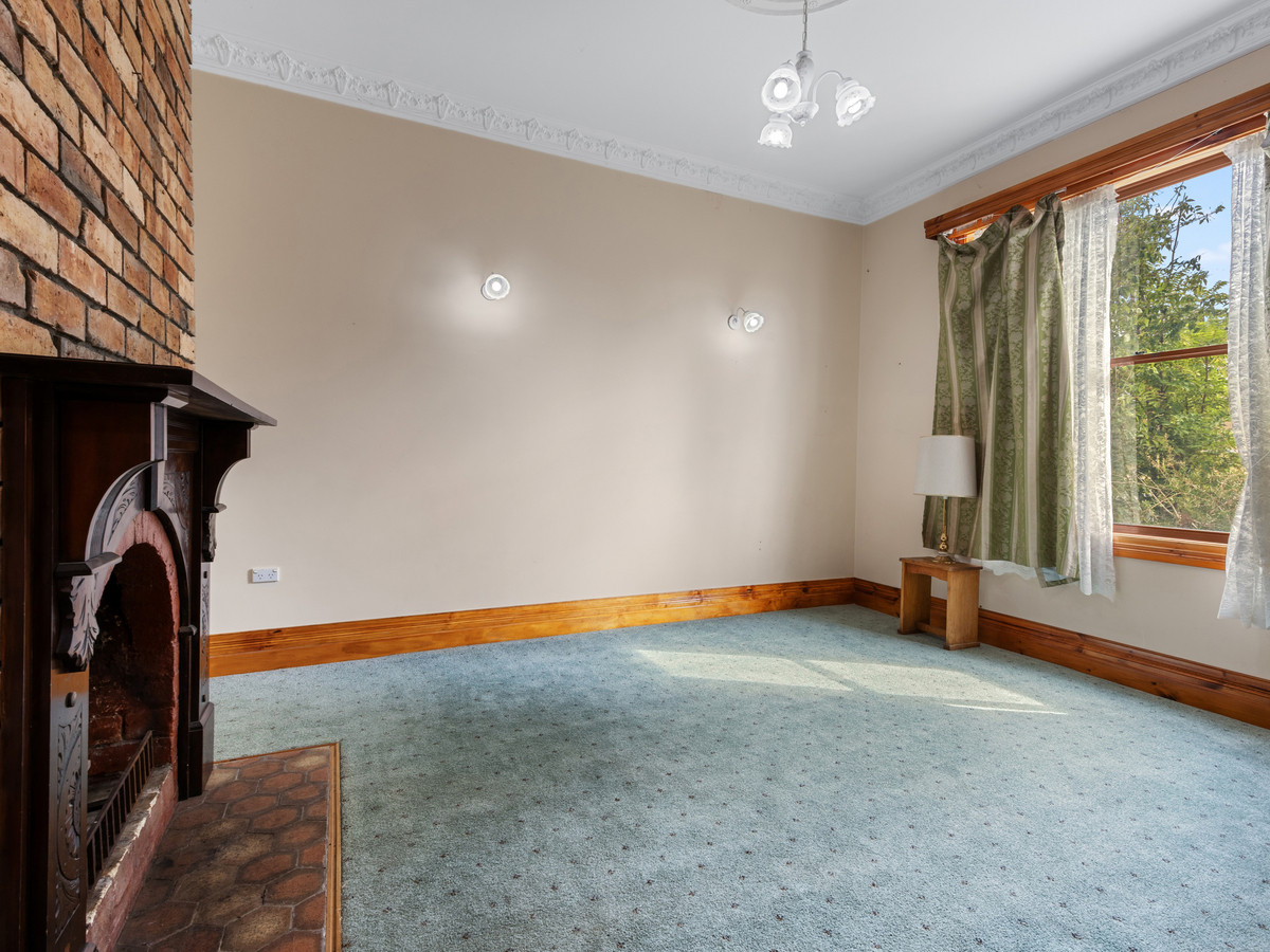 109 Coleraine Road, Hamilton, VIC 3300 - Image 4