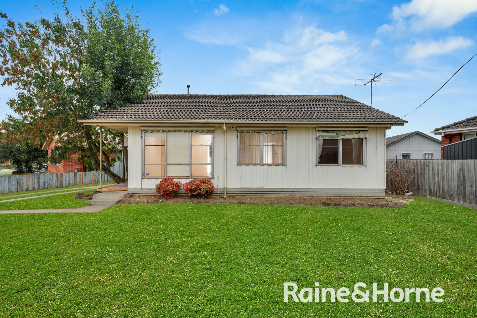 3-bedroom house at 2 DEBORAH STREET, Werribee VIC 3030, Wyndham, Victoria