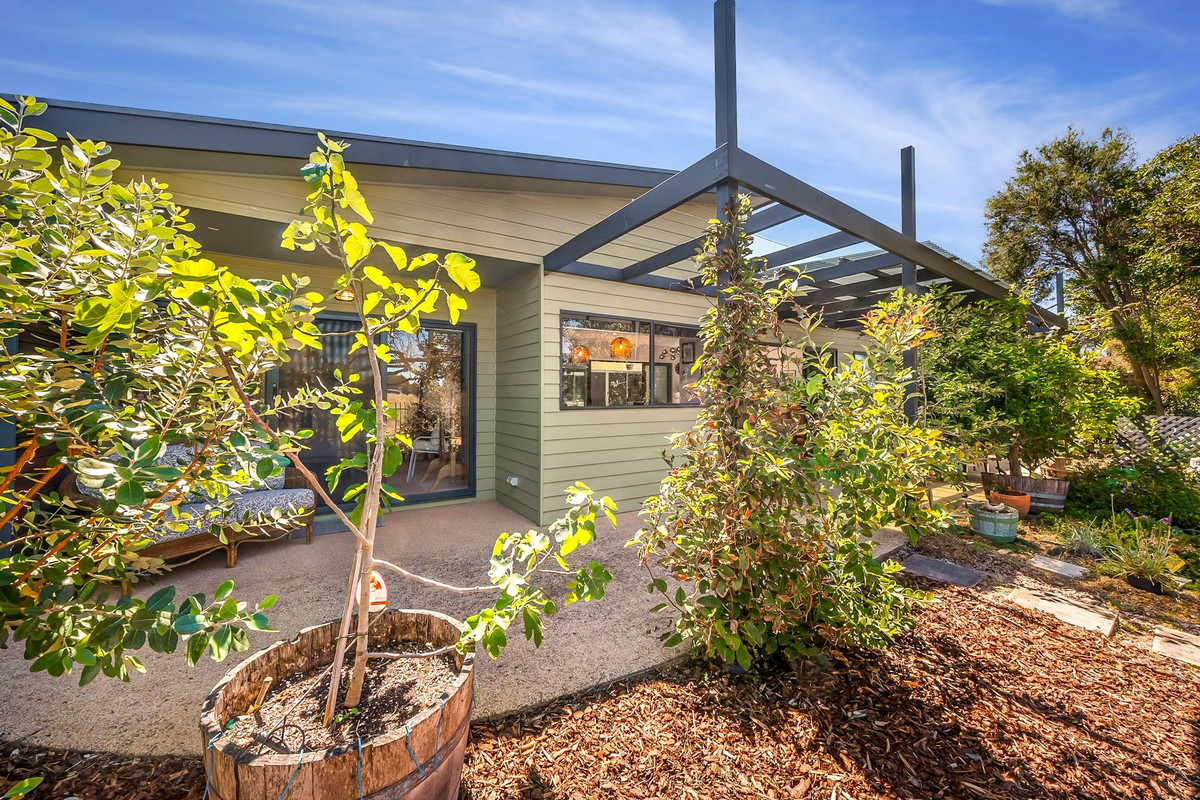 42 ST GEORGES WAY, Torquay VIC 3228 - Image 9