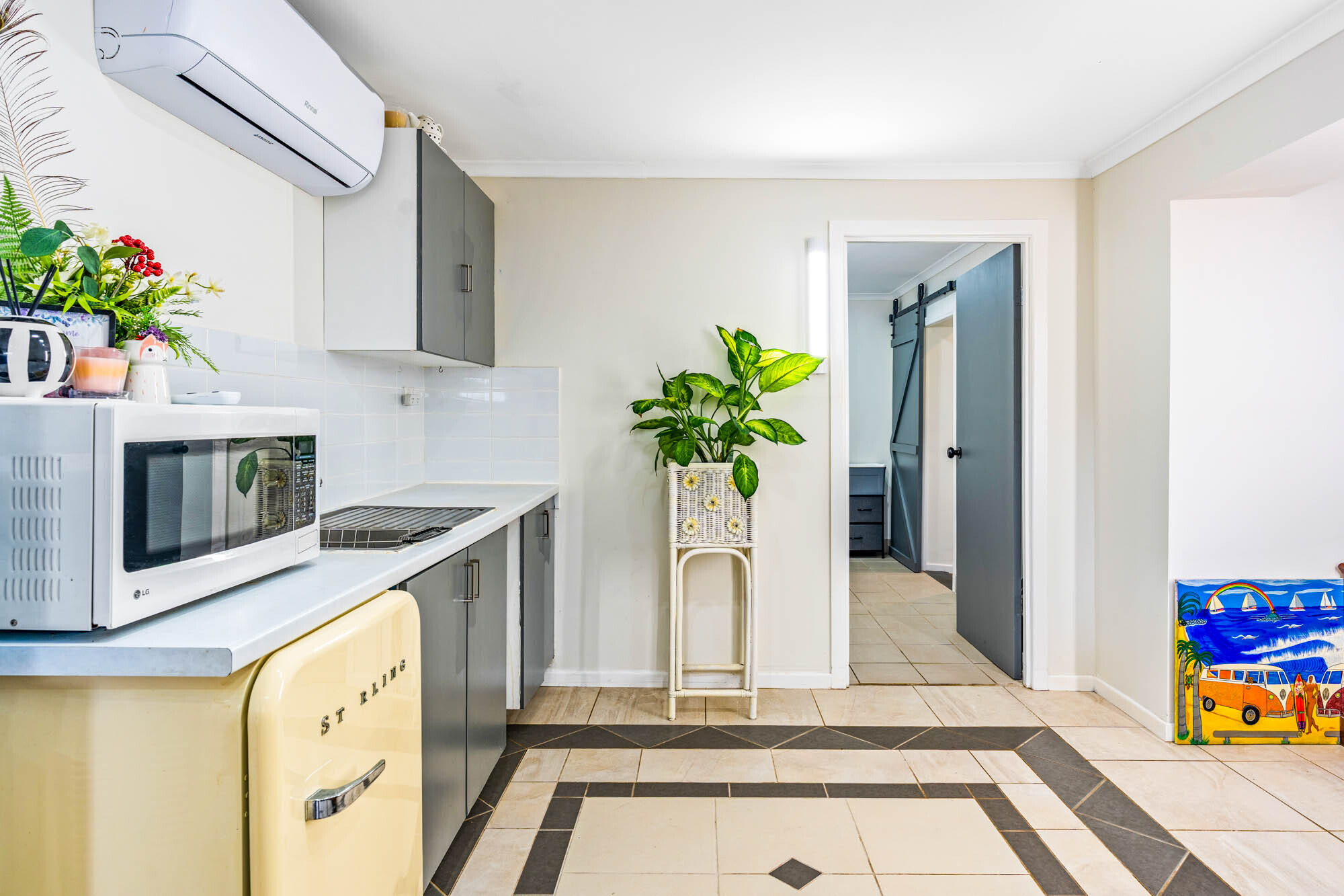 3-5 Patterson Street, Russell Island, QLD 4184 - Image 9