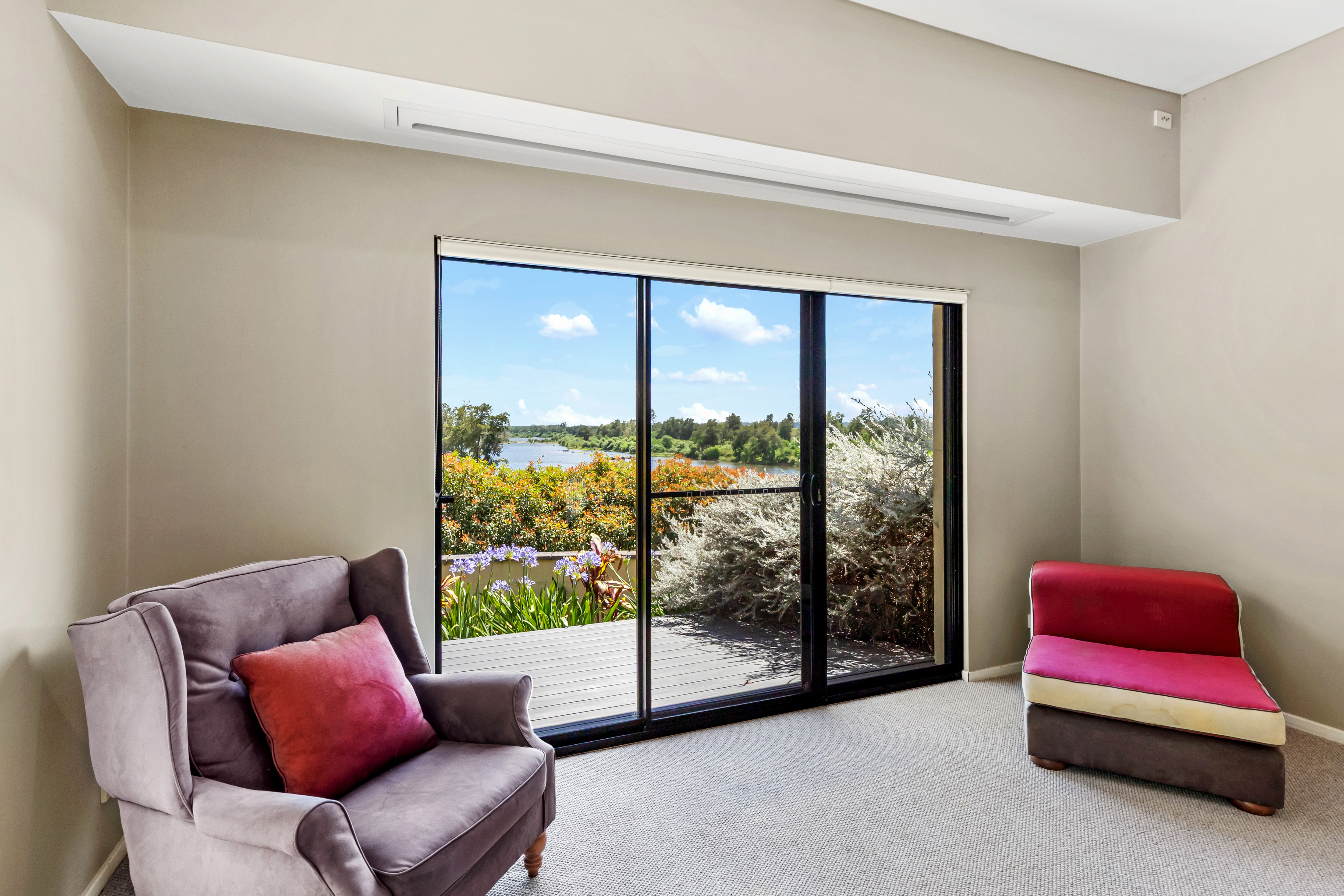 5-bedroom house at 10 Riverbank Drive, Emu Heights, NSW 2750, Penrith, New South Wales