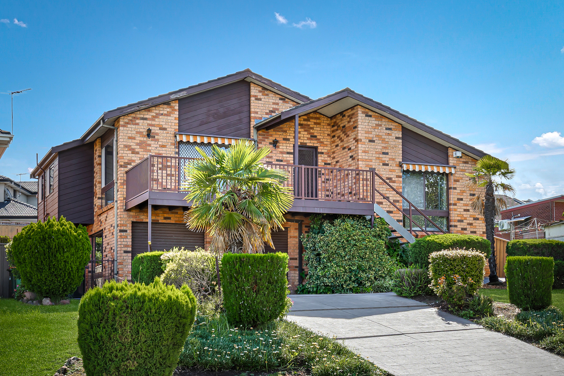 16 BALLINA PLACE, Bossley Park NSW 2176 - Image 1