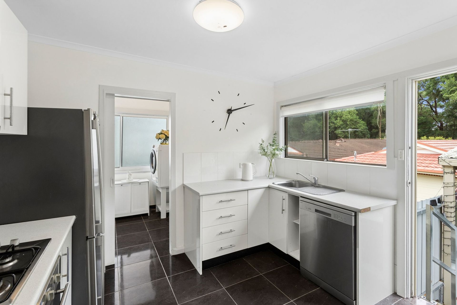 37 PRETORIA PARADE, Hornsby NSW 2077 - Image 4