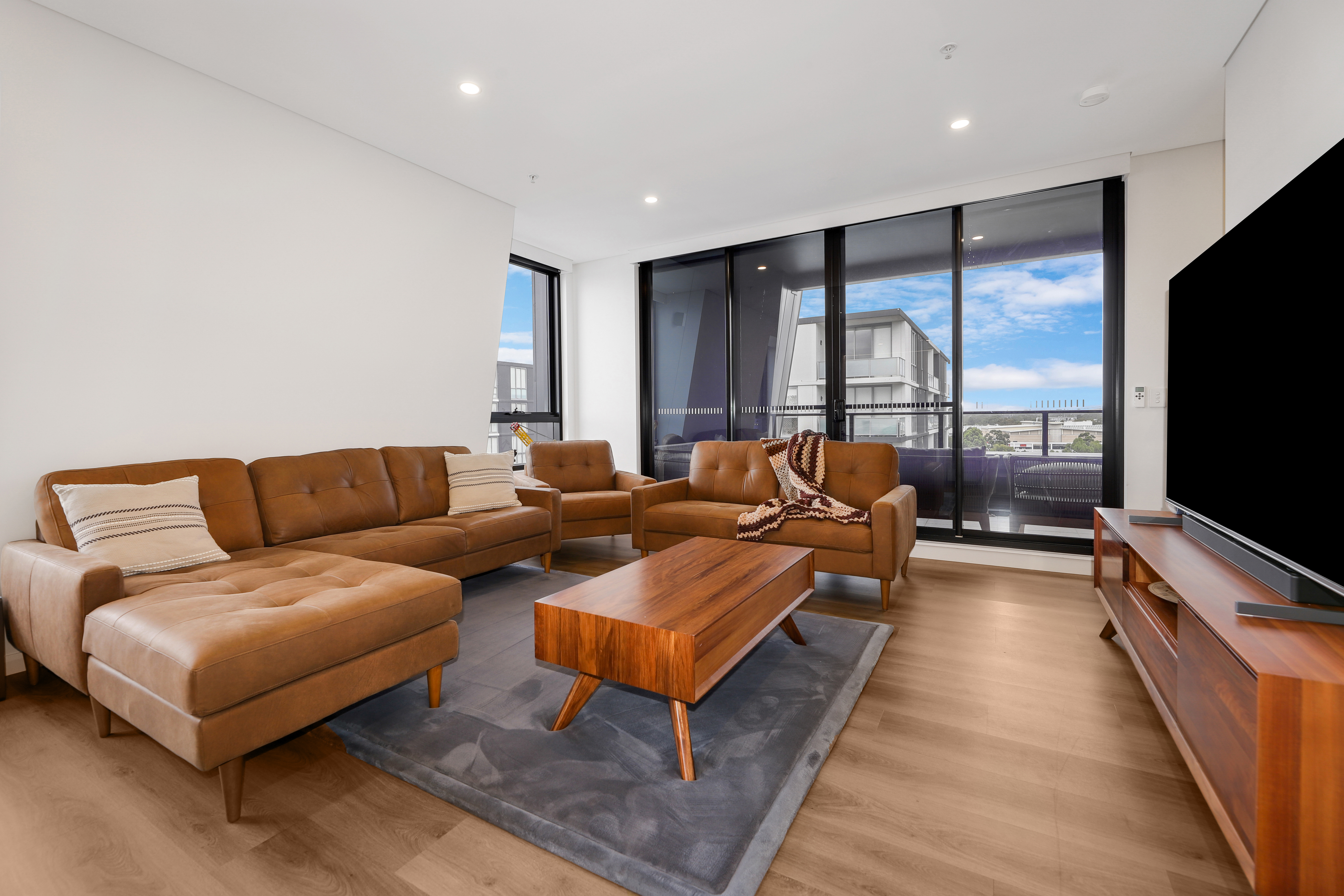 3-bedroom unit at 815/2A Lord Sheffield Circuit, Penrith, NSW 2750, Penrith, New South Wales