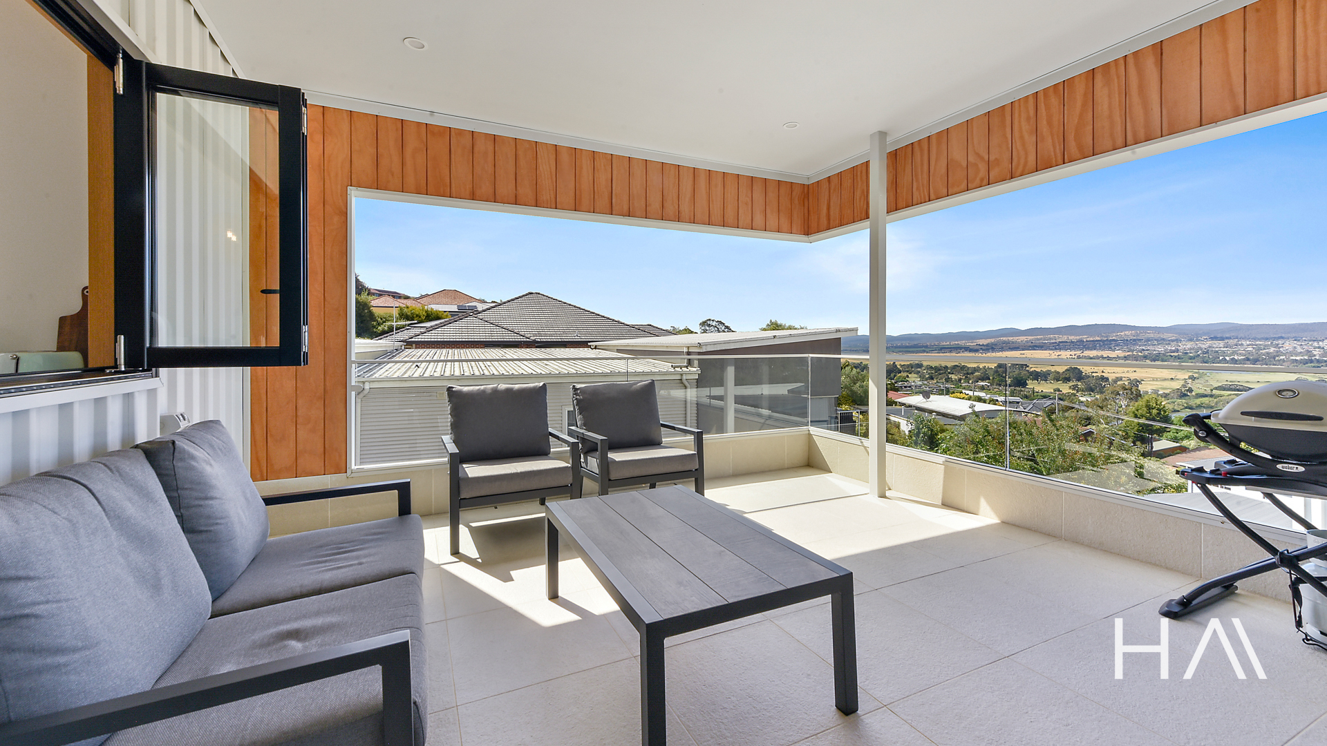 3-bedroom house at 1/55 Lachlan Parade, Trevallyn, TAS 7250, West Tamar, Tasmania