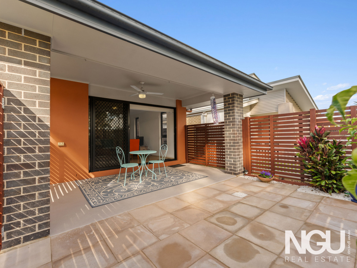 16 GLORIOUS PROMENADE, Redbank Plains QLD 4301 - Image 3