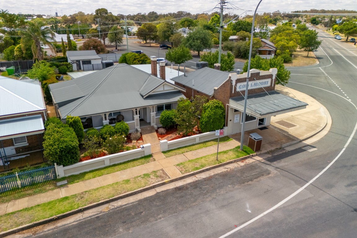 249-251 Hoskins Street, Temora, Nsw, 2666 - Image 1