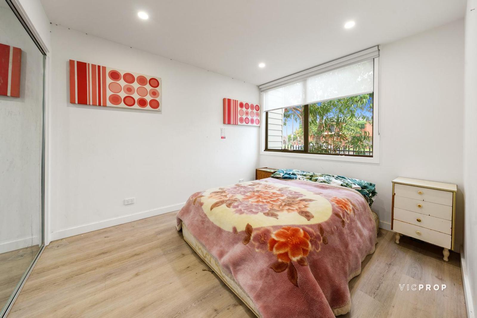 3-bedroom unit at 75 South Road, Braybrook, VIC 3019, Maribyrnong, Victoria