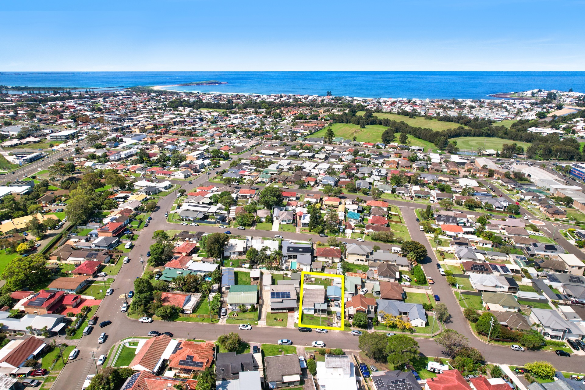 5 Brookfield Avenue, Warilla, NSW 2528 - Image 2