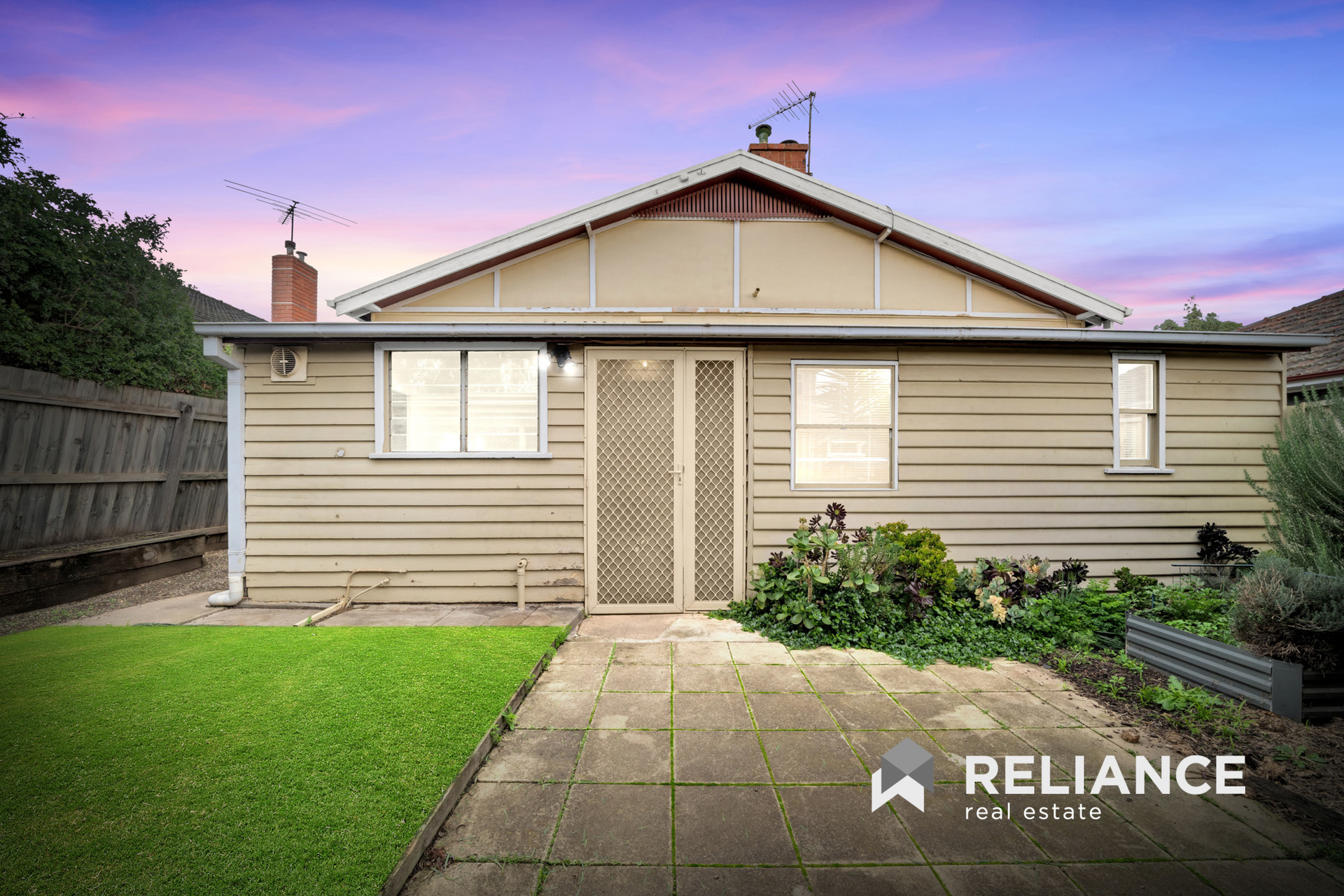 3-bedroom unit at 6A Railway Avenue, Werribee, VIC 3030, Wyndham, Victoria