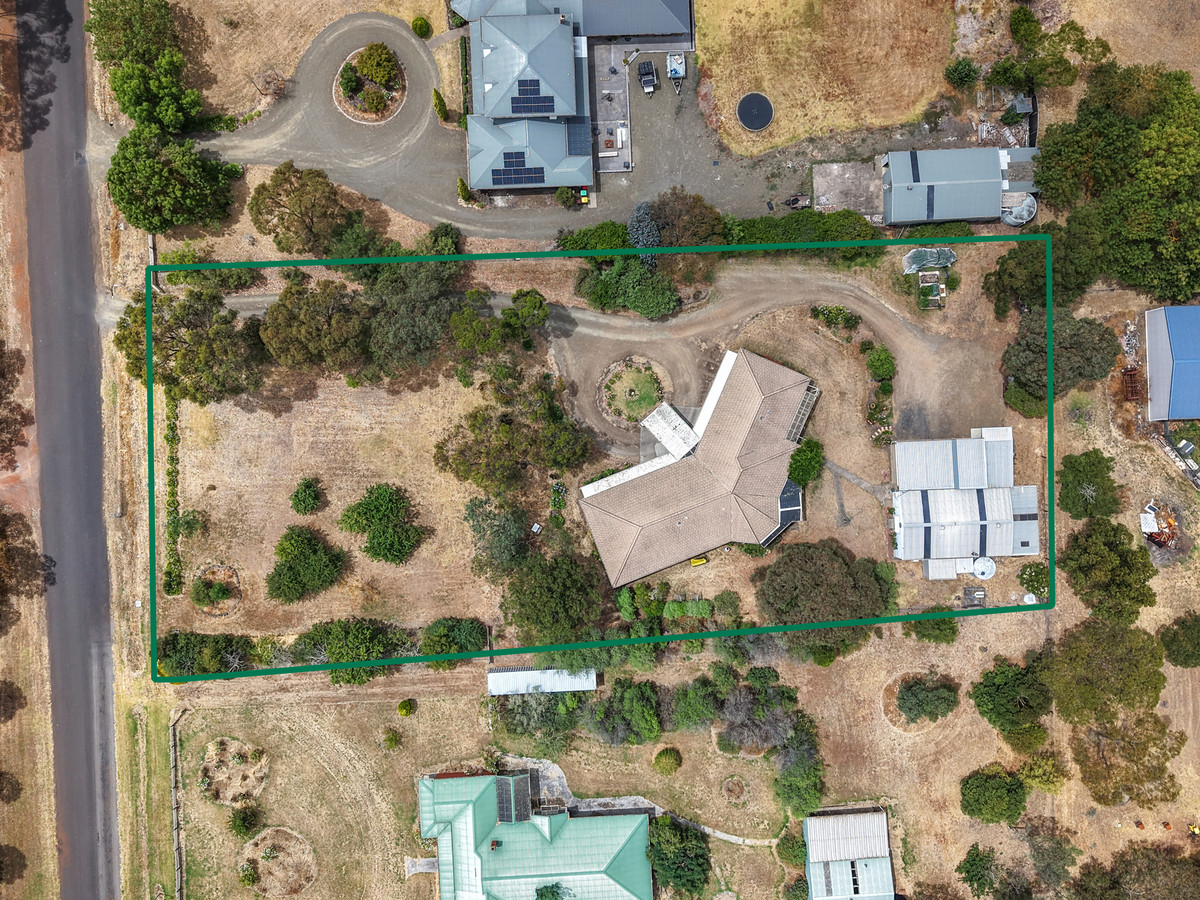 152 North Boundary Road, Hamilton, Vic, 3300 - Image 2