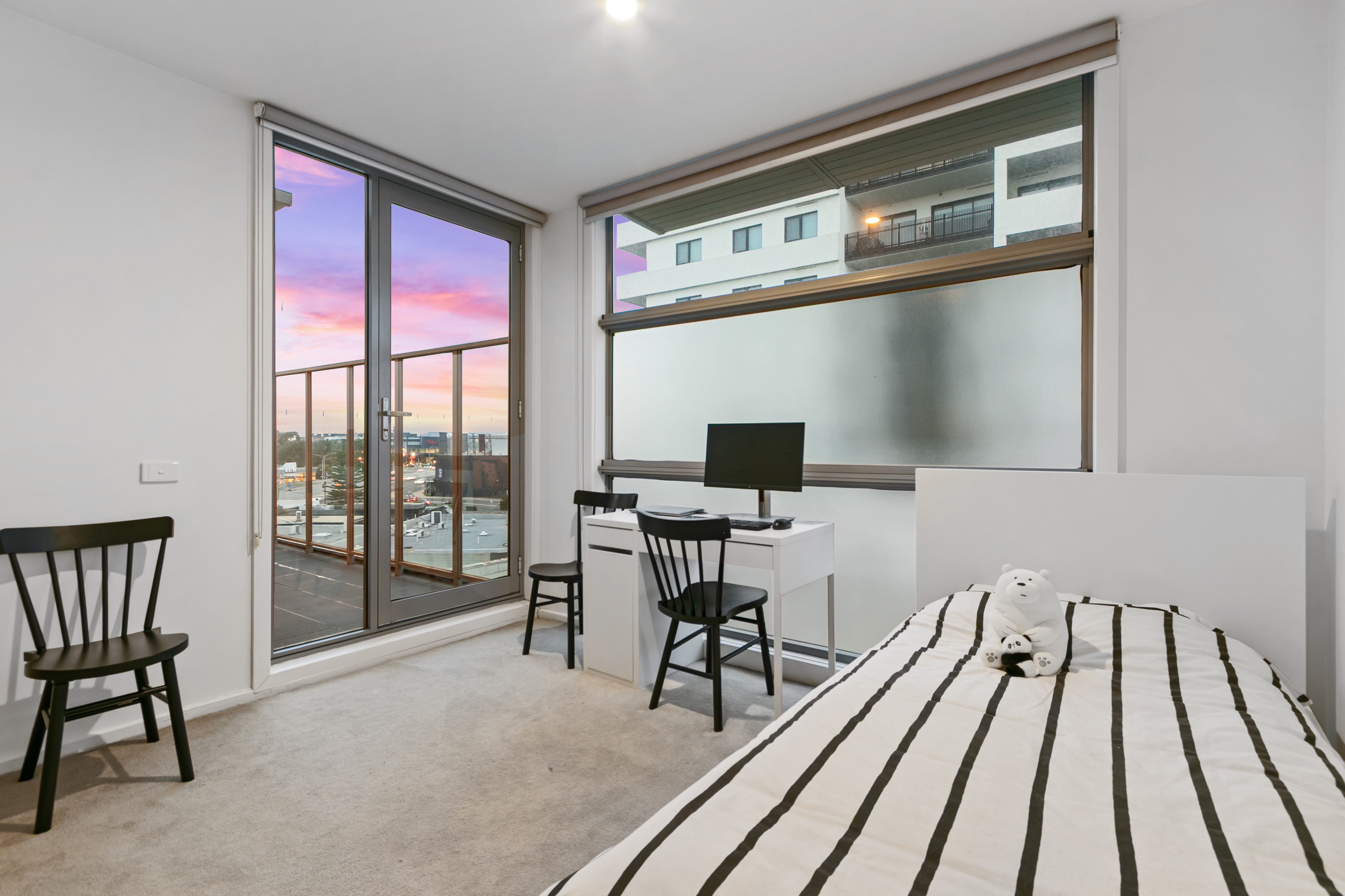 2-bedroom unit at 406/9 Chesterville Road, Cheltenham, VIC 3192, Kingston (Vic.), Victoria