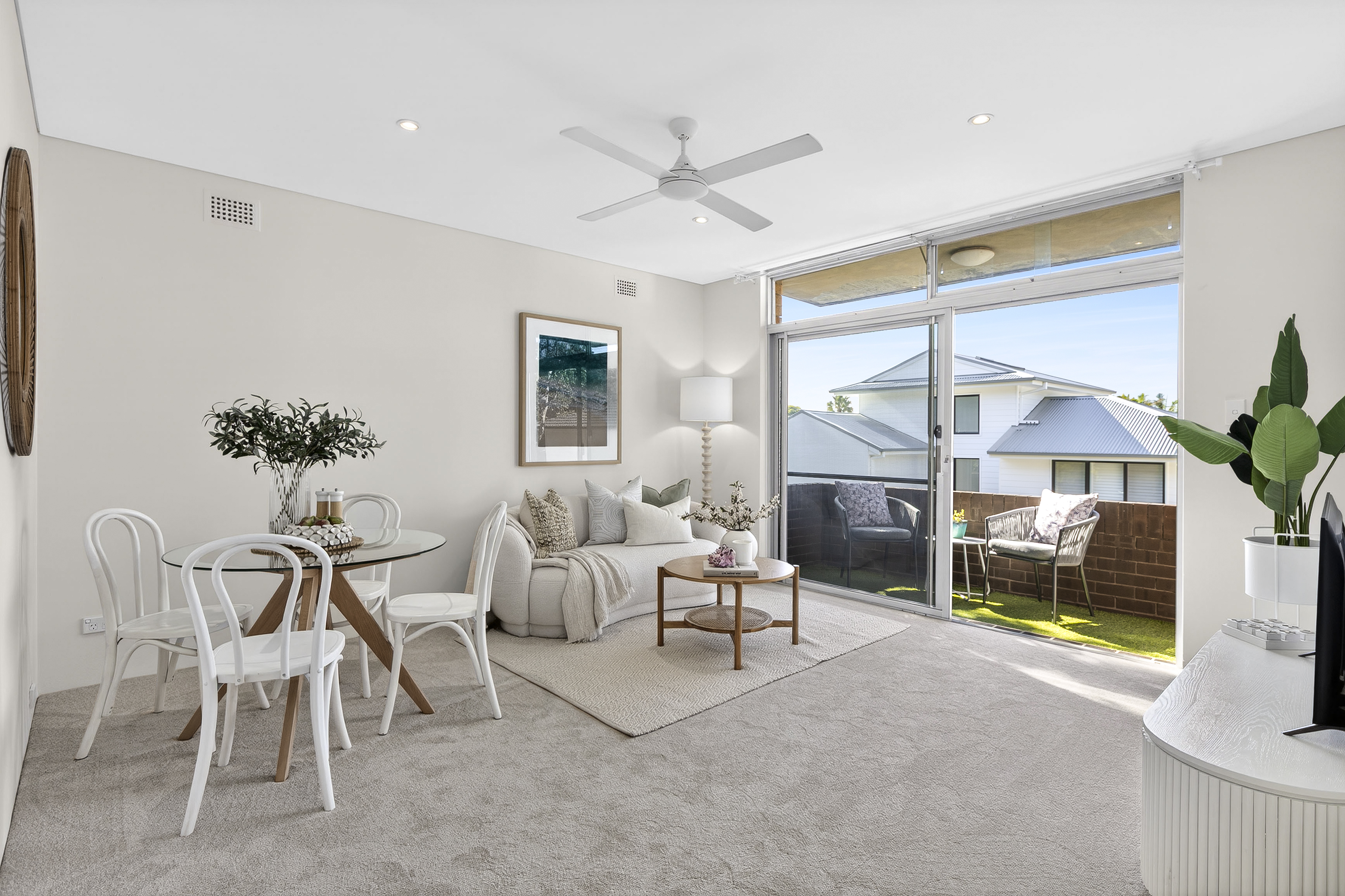 2-bedroom unit at 12/111 Harbord Road, Freshwater, NSW 2096, Northern Beaches, New South Wales