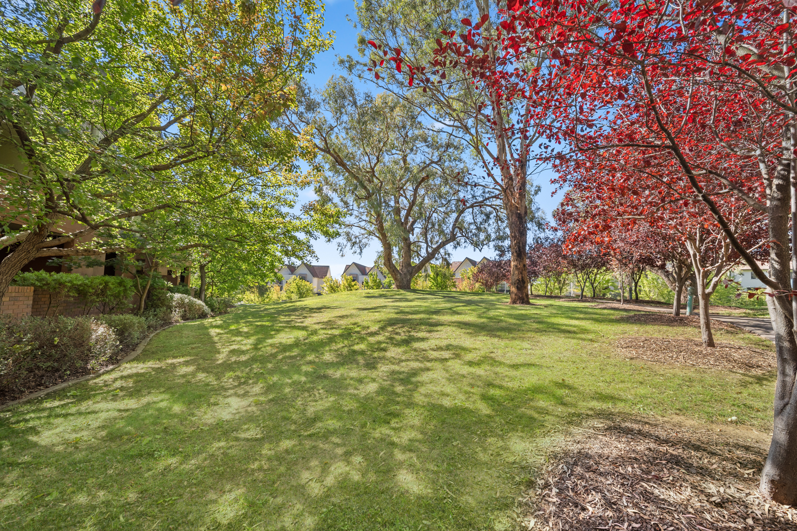3-bedroom unit at UNIT 10 GLENDALE 2 ELDRIDGE CRESCENT, Garran ACT 2605, Unincorporated Act, Australian Capital Territory