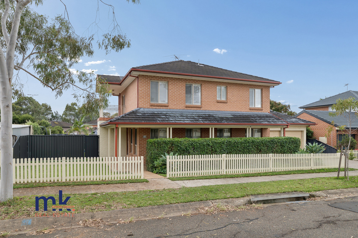 5-bedroom house at 3 Hogan Place, Mount Annan, NSW 2567, Camden, New South Wales