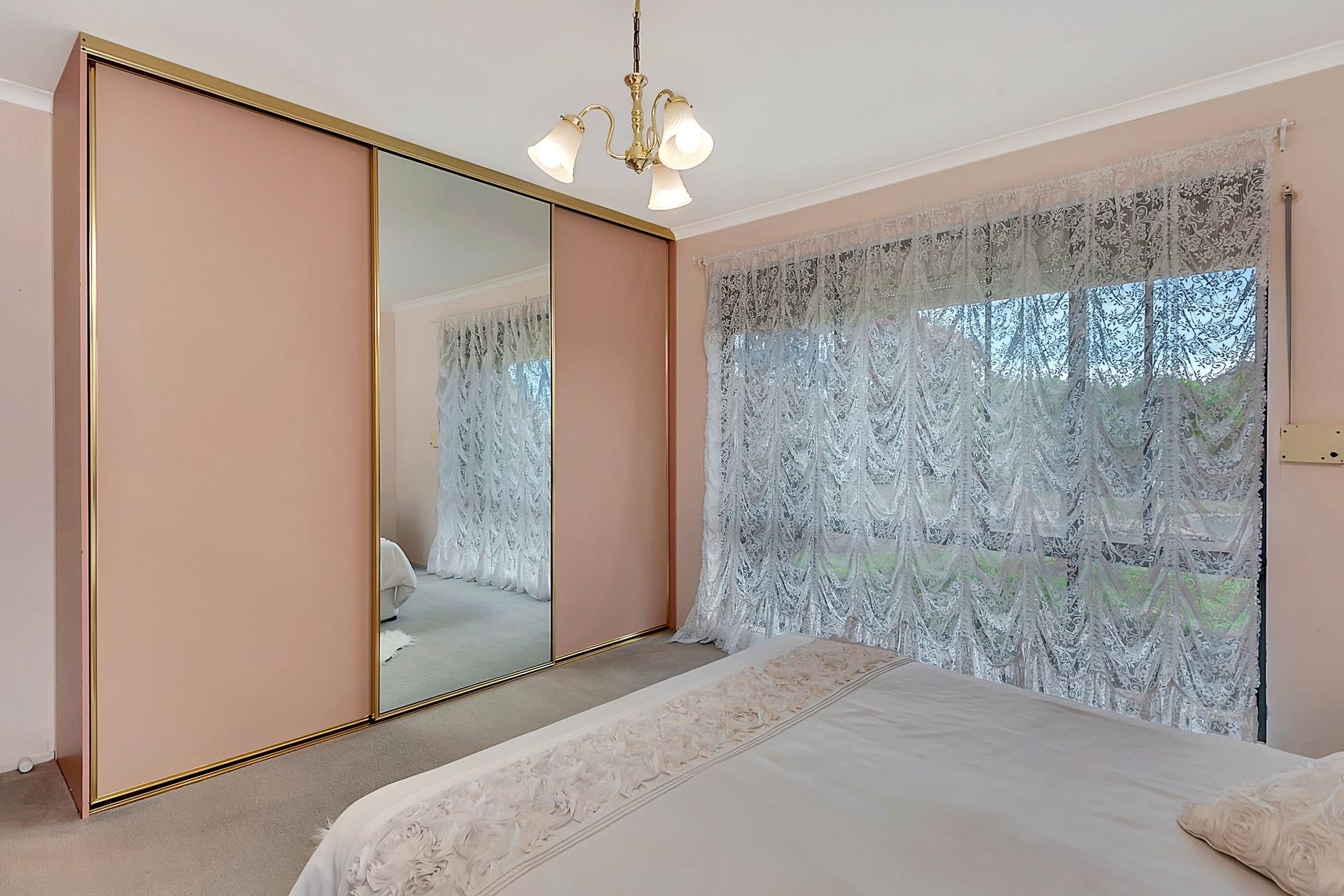 6 Cale Court, Craigmore, SA 5114 - Image 5