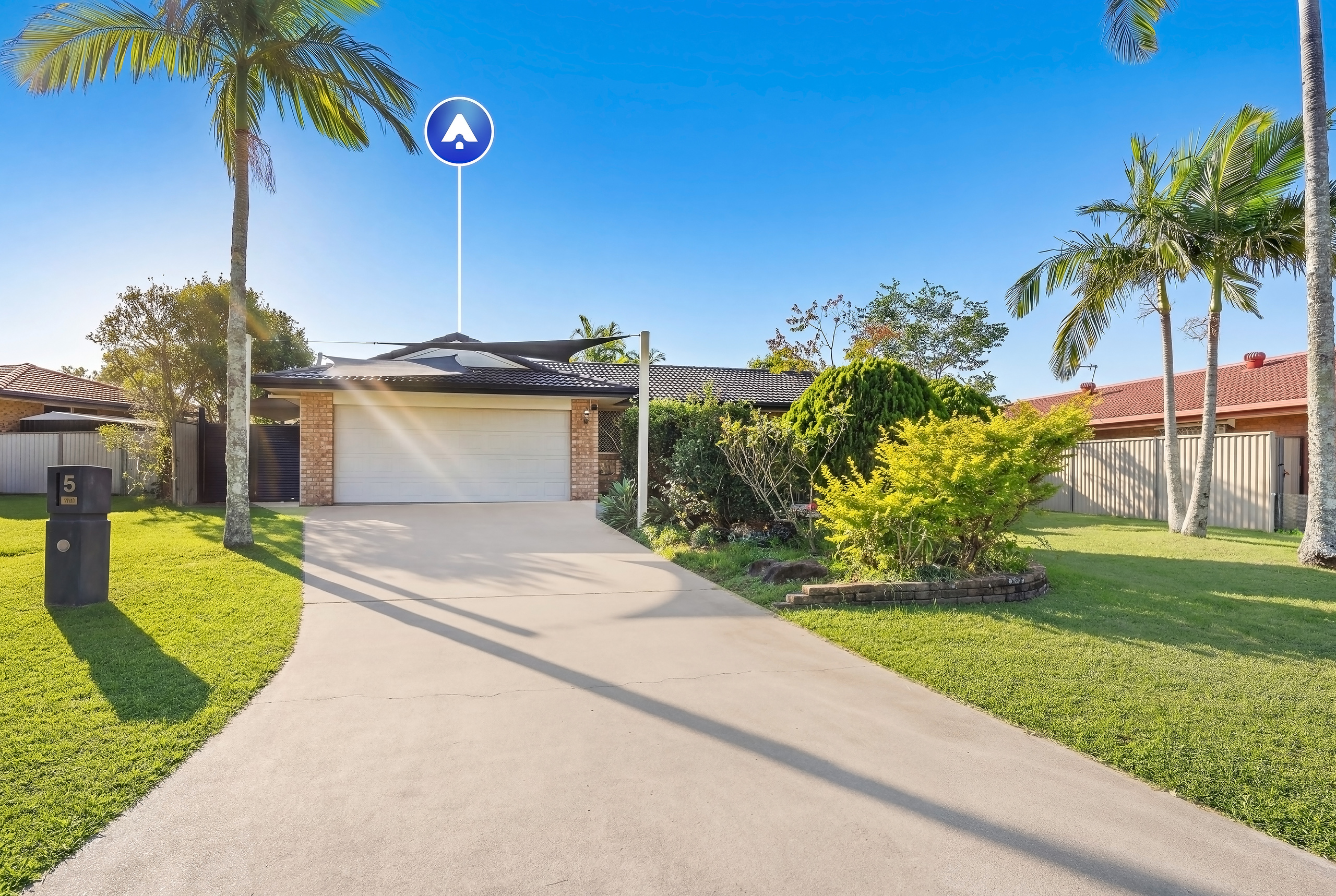 5 SUGARLEAF COURT, Burleigh Waters QLD 4220 - Image 1