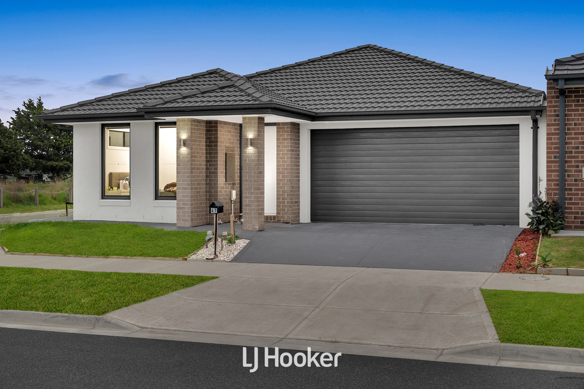 47 Patrobas Loop, Cranbourne East, Vic, 3977 - Image 2