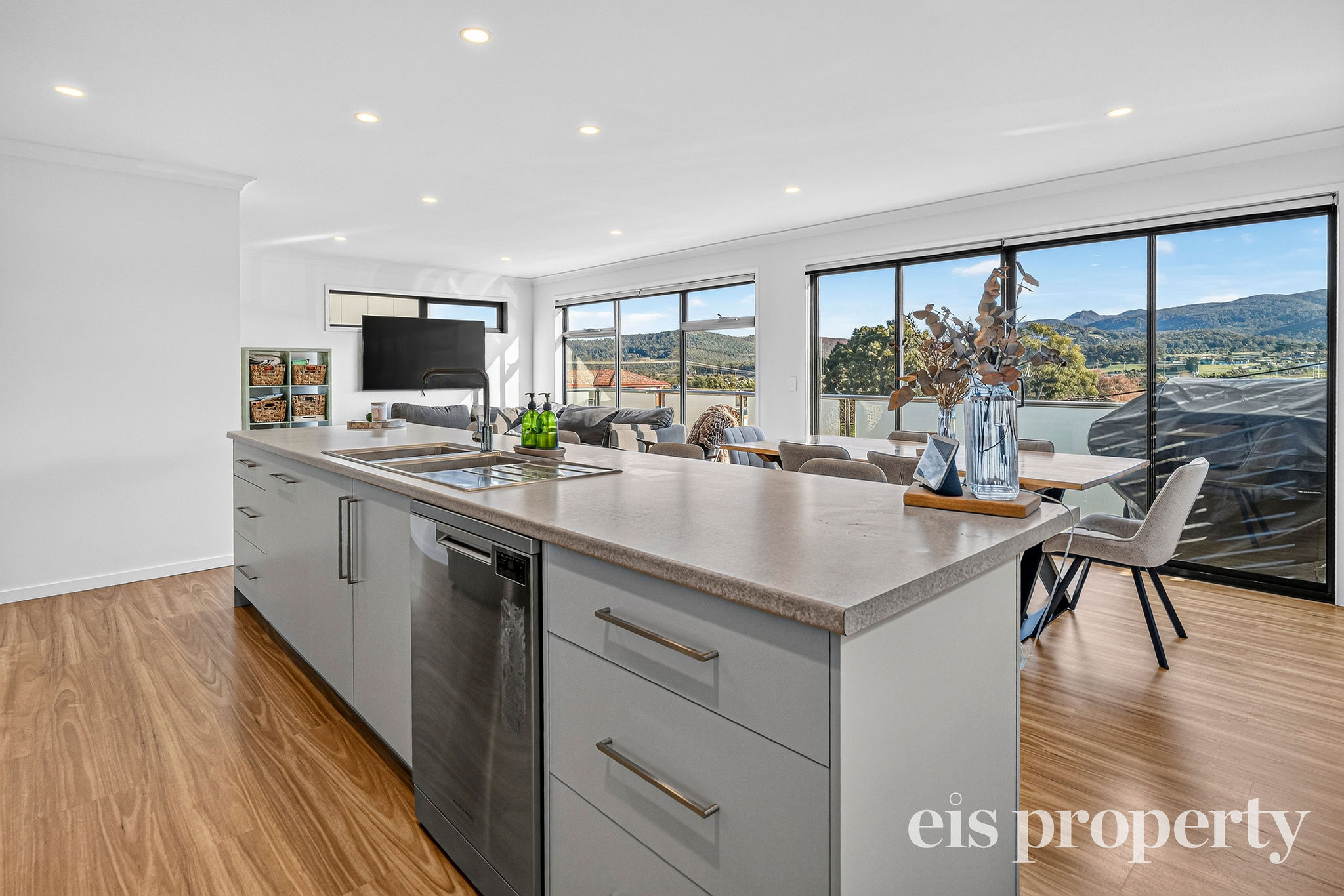 3-bedroom unit at 3/31 Lewan Avenue, Kingston, TAS 7050, Kingborough, Tasmania