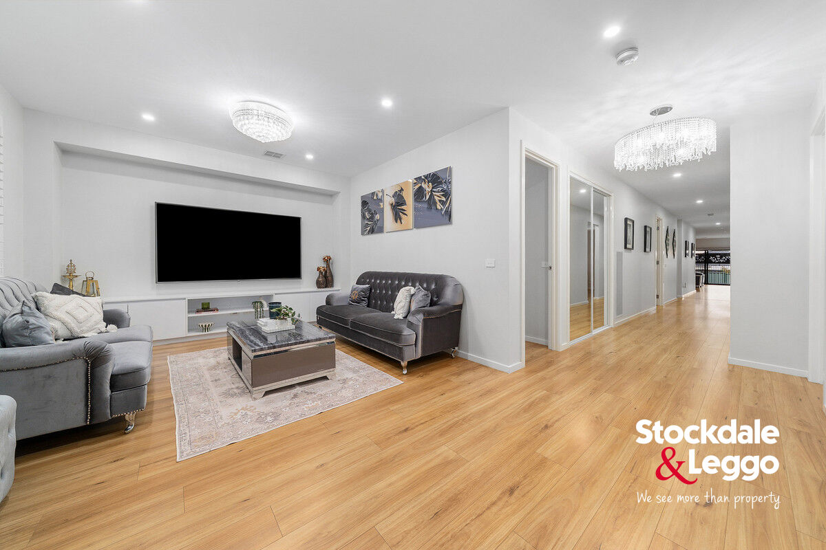61 STATION ROAD, Oak Park VIC 3046 - Image 6