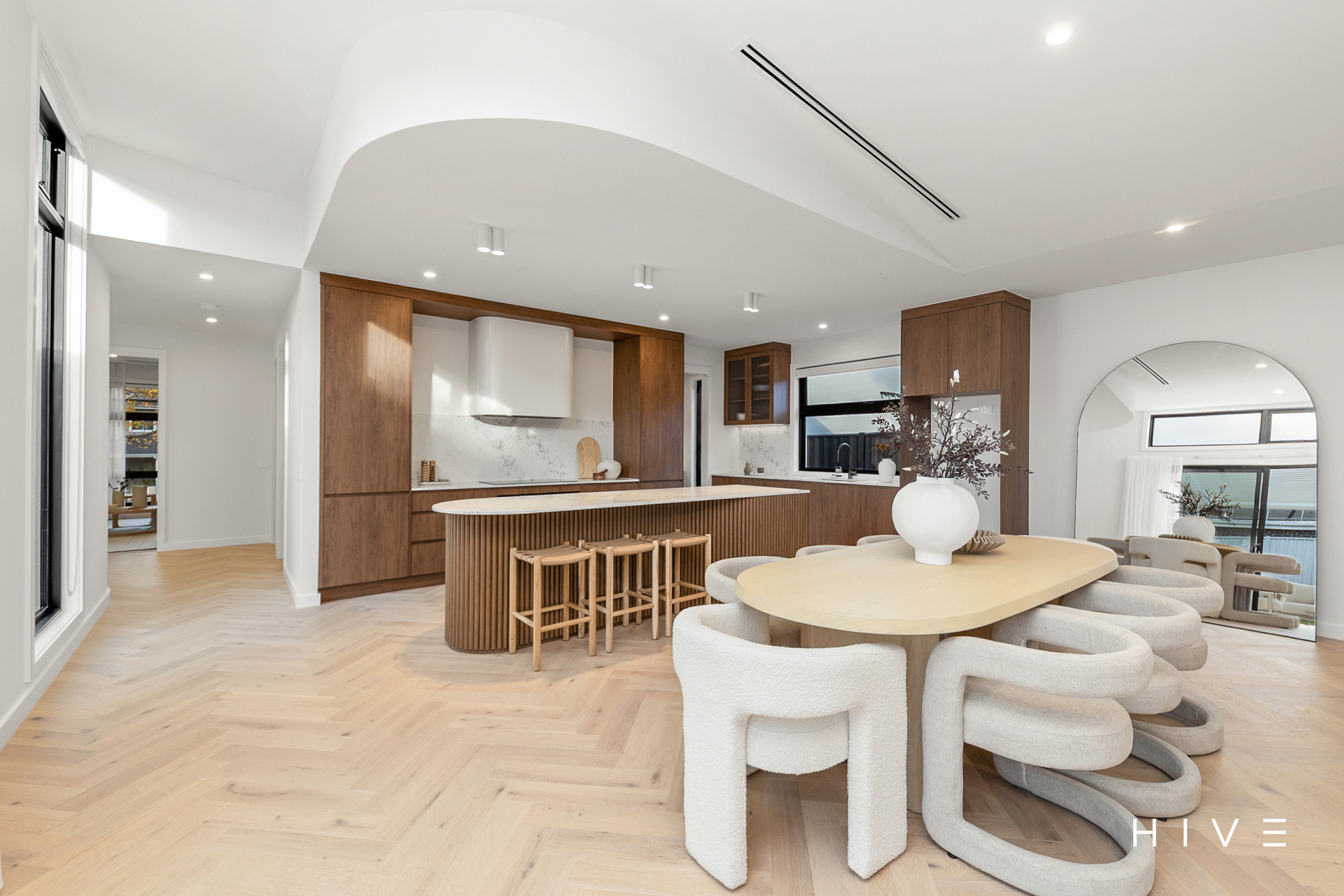 33 Macalister Crescent, Curtin, ACT 2605 - Image 5