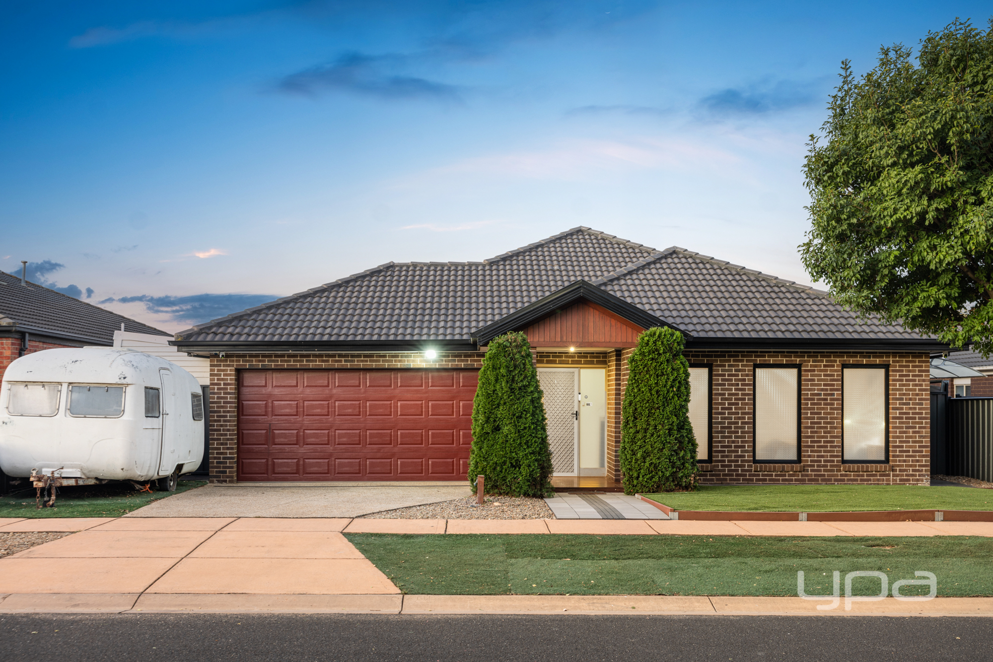 4 SPENDER AVENUE, Point Cook VIC 3030 - Image 1
