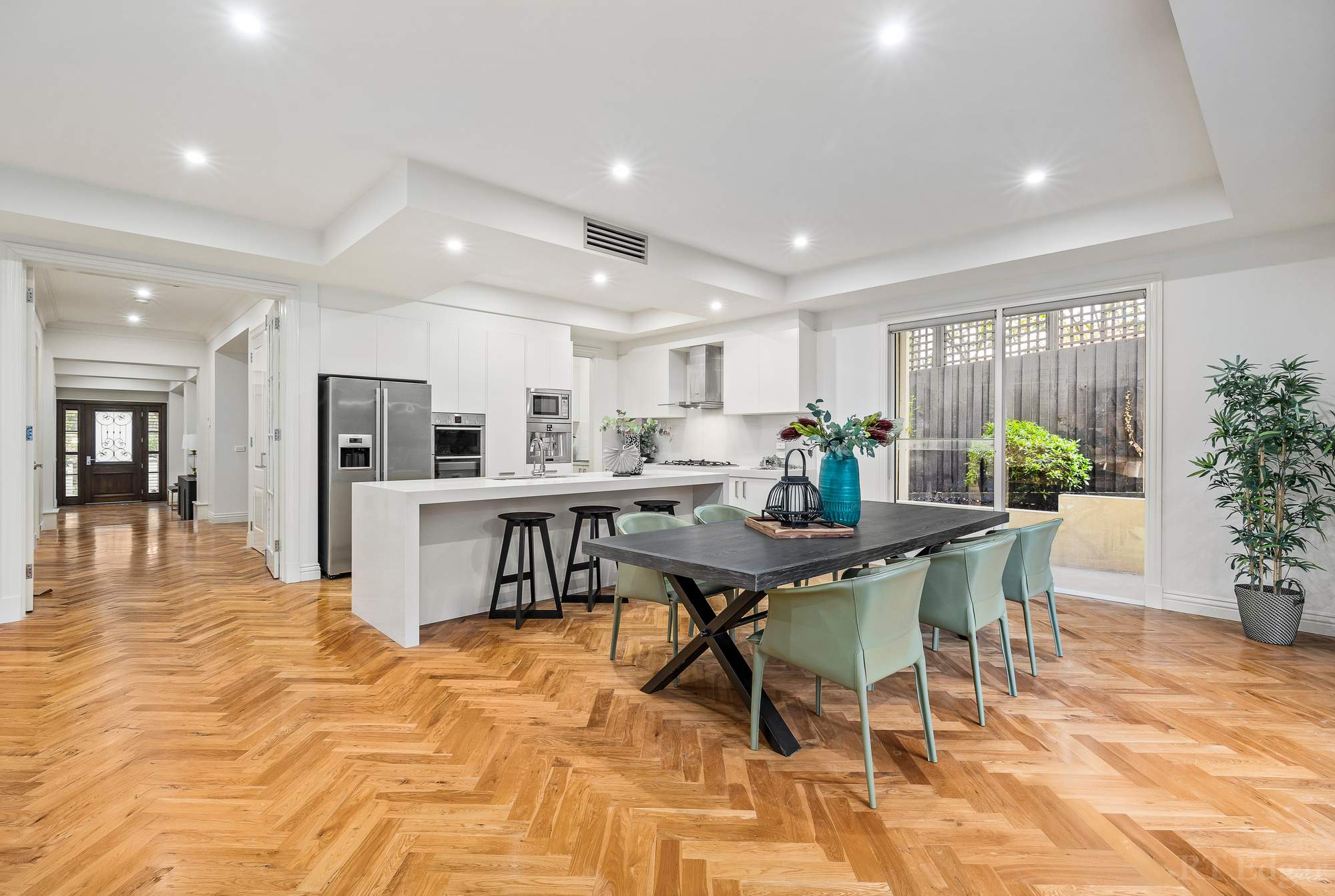 6-bedroom house at 16 Hertford Crescent, Balwyn, VIC 3103, Boroondara, Victoria