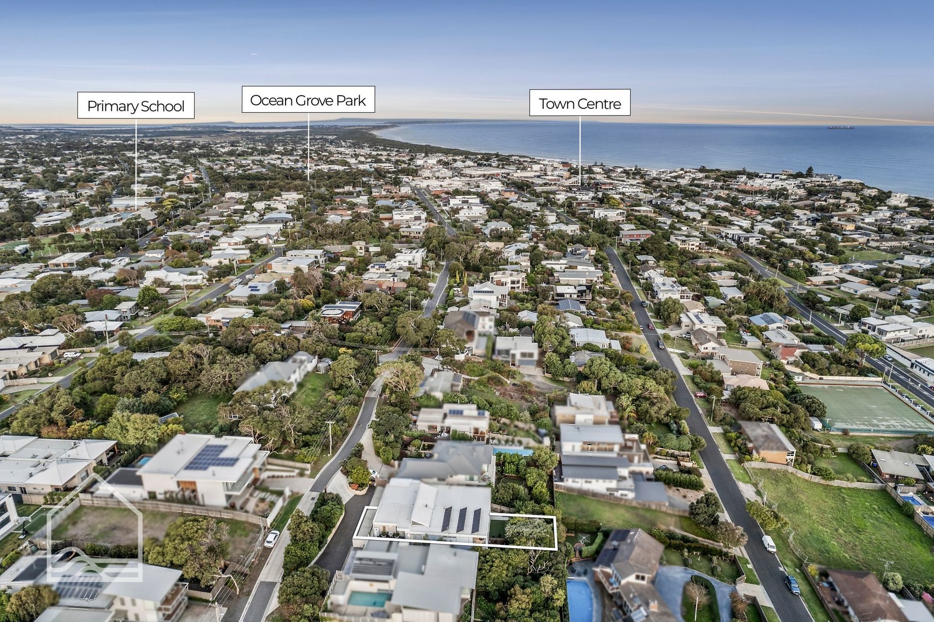 4-bedroom house at 1/22 The Avenue, Ocean Grove, VIC 3226, Greater Geelong, Victoria