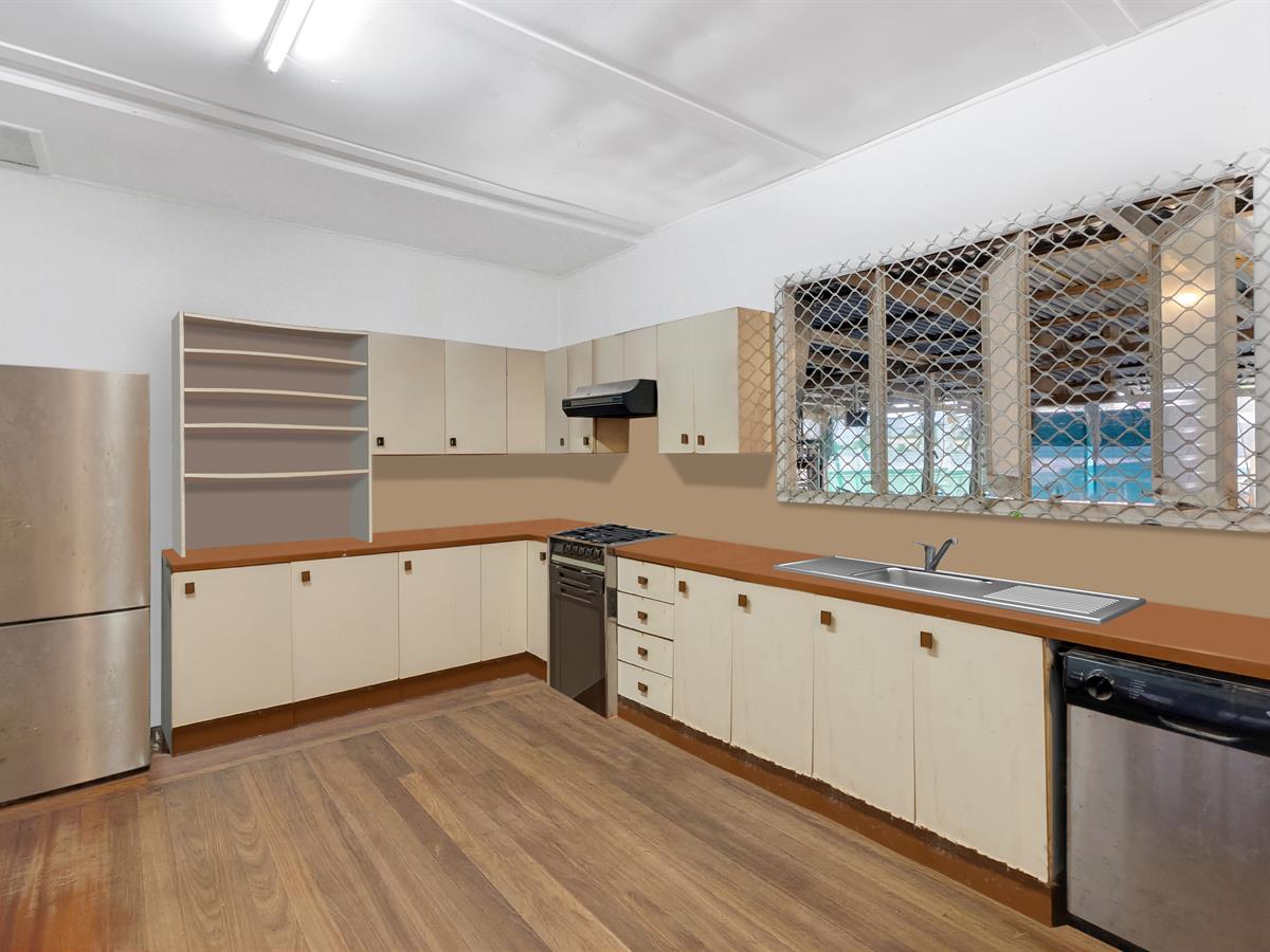 12 BROWN STREET, Woree QLD 4868 - Image 4