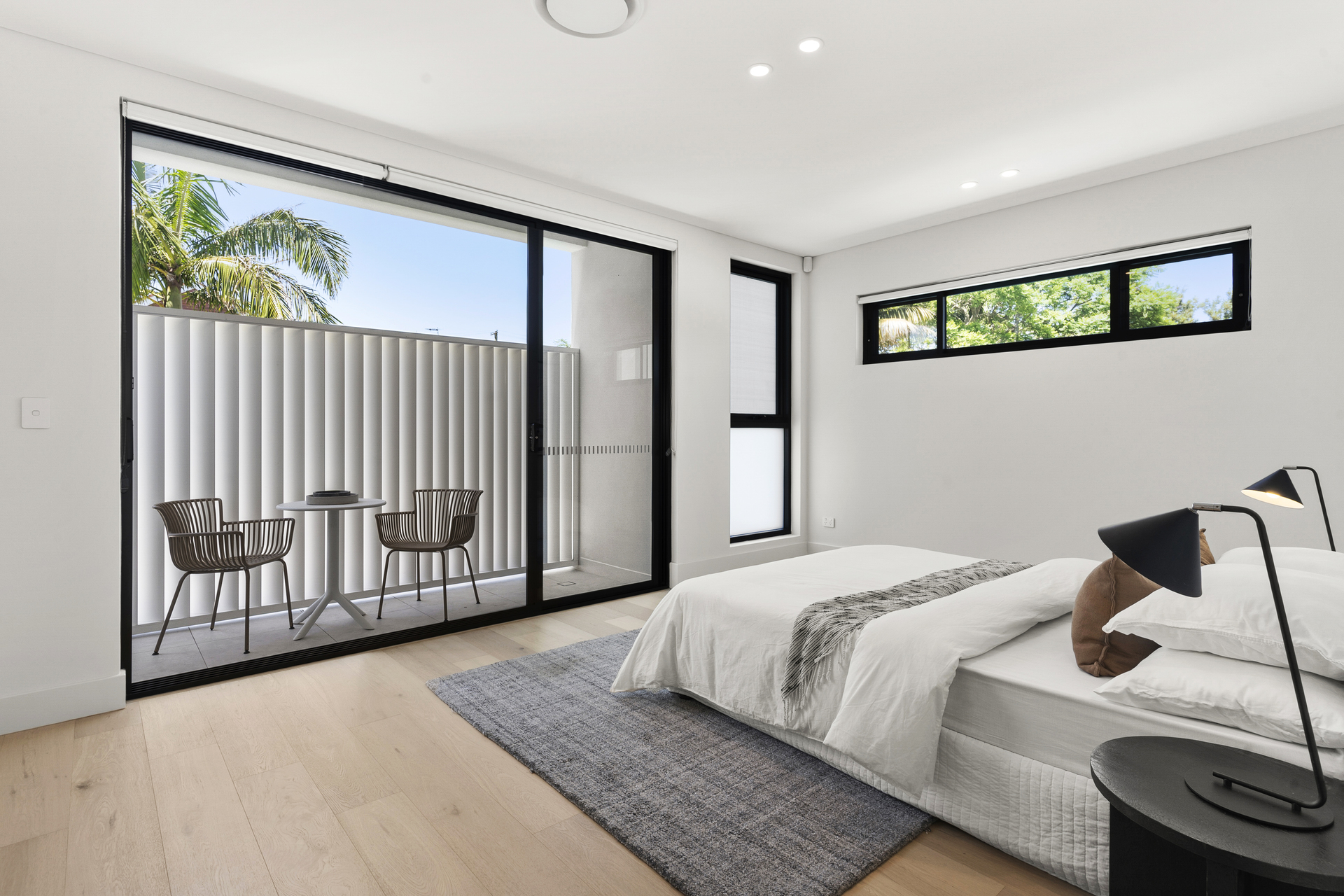 5-bedroom unit at 4B Rocklea Crescent, Sylvania, NSW 2224, Sutherland, New South Wales