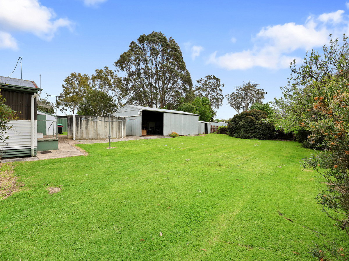 2-bedroom house at 35 HECKFIELD STREET, Macarthur VIC 3286, Moyne, Victoria