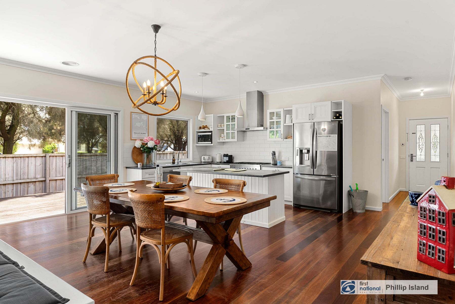 15 Roderick Close, Cowes, VIC 3922 - Image 1