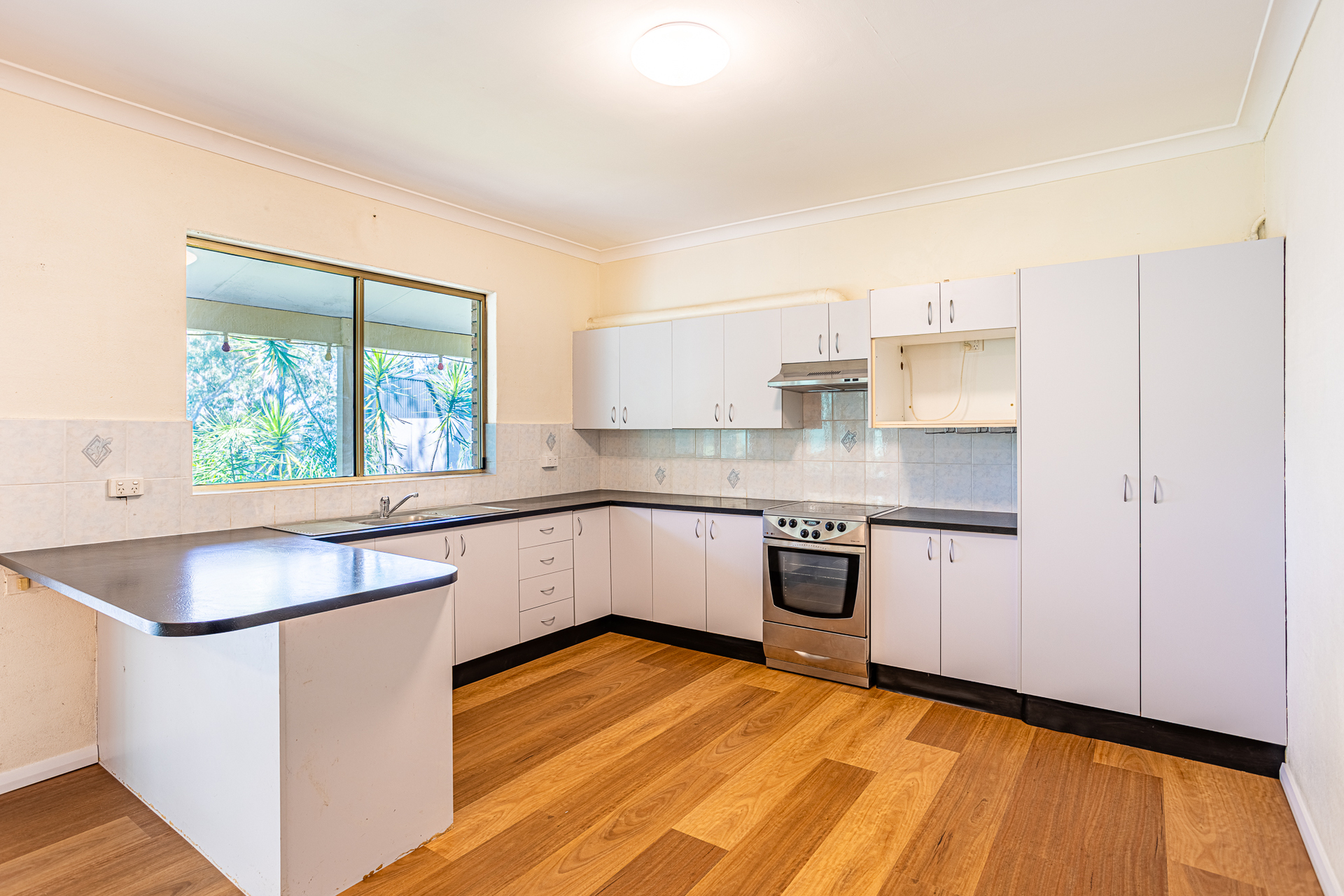 3-bedroom house at 146 Cove Boulevarde, North Arm Cove, Nsw, 2324, Mid-Coast, New South Wales