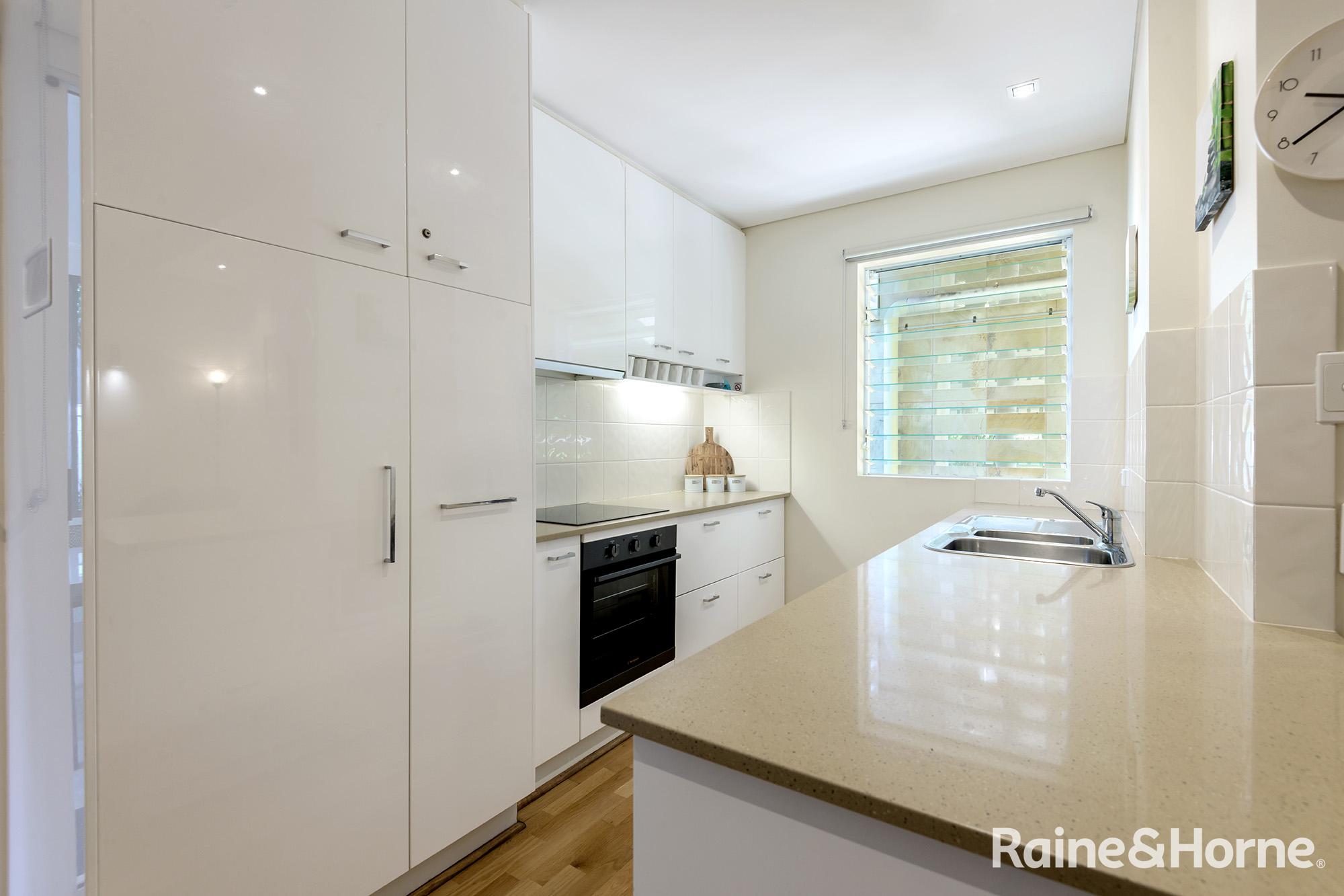 10/7 Davidson Street, Port Douglas, QLD 4877 - Image 7