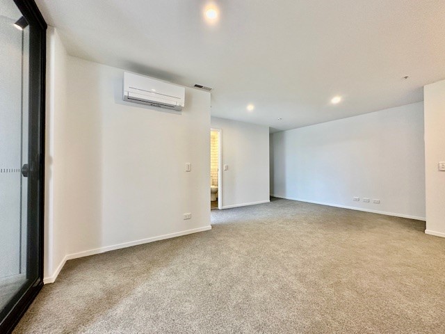 121/87 Gozzard Street, Gungahlin, Act, 2912 - Image 4