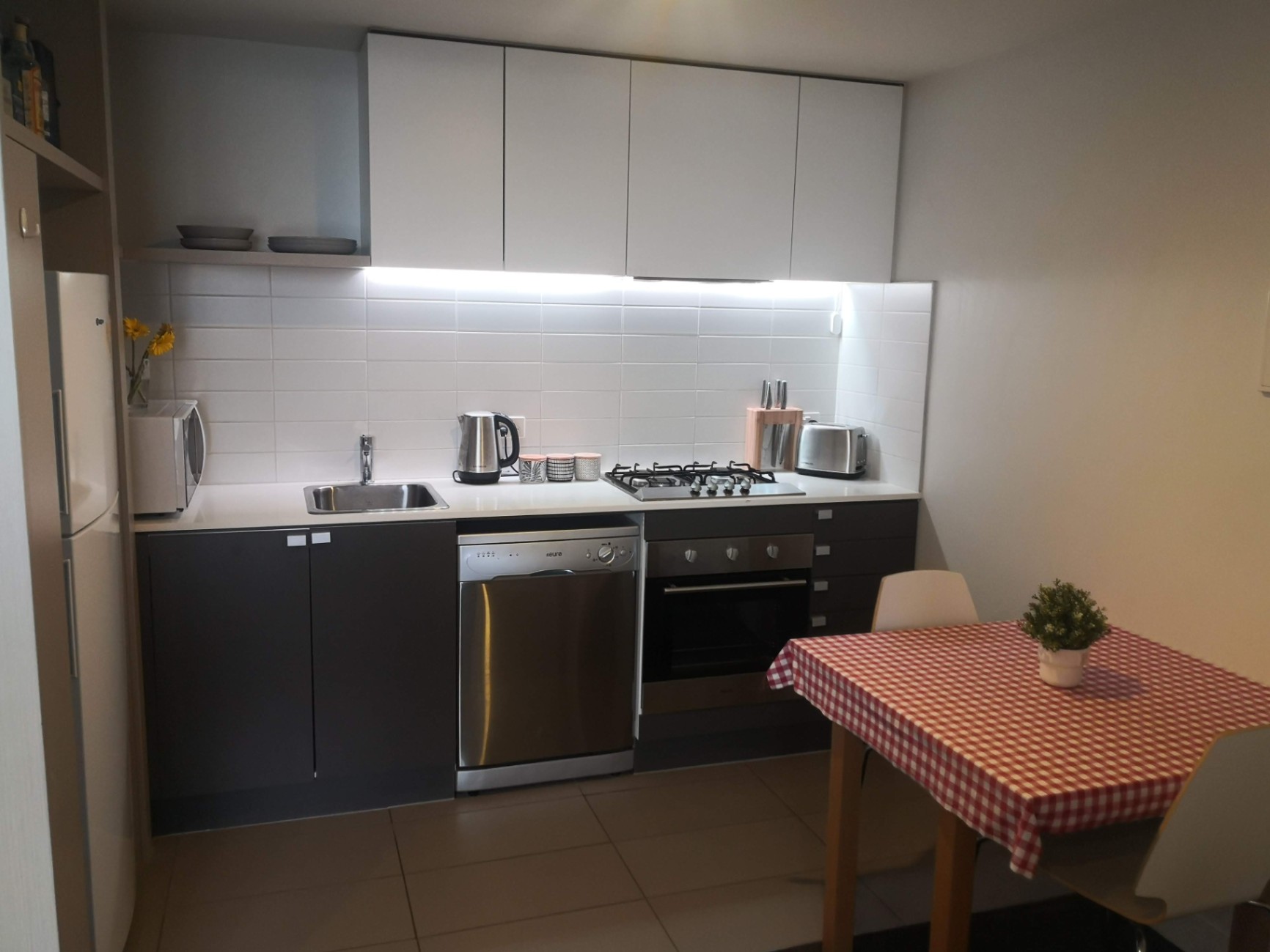 1 Colombo Street, Mitcham, VIC 3132 - Image 6