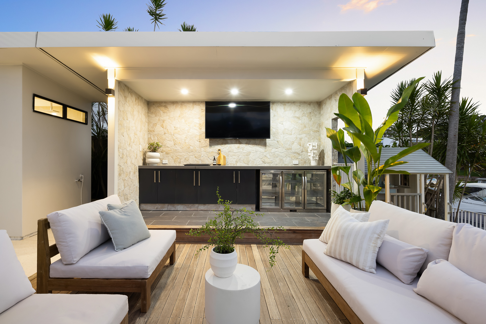 19 Key West, Broadbeach Waters, QLD 4218 - Image 5