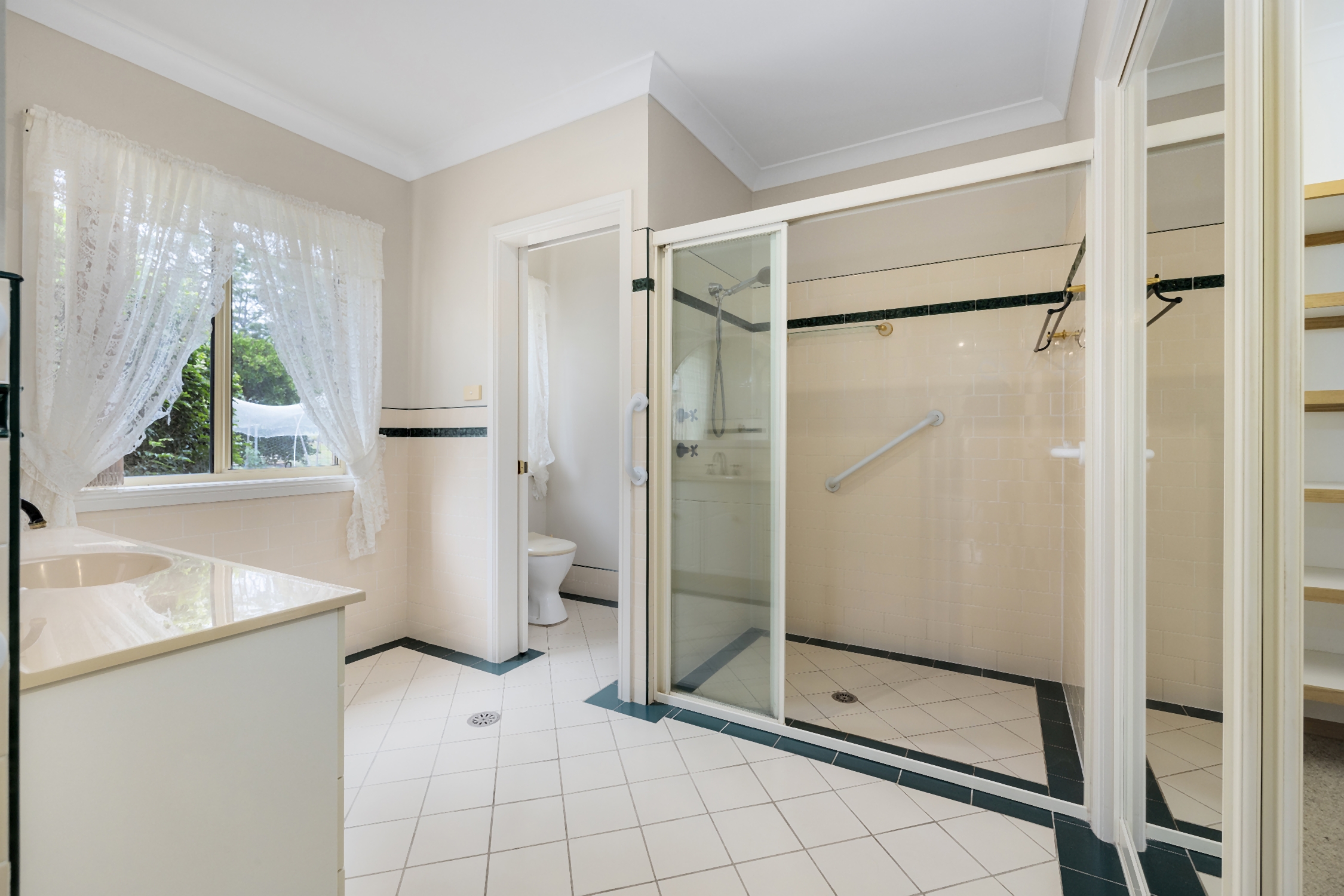 5-bedroom house at 14 Glen Haven Drive, Kew, NSW 2439, Port Macquarie-Hastings, New South Wales