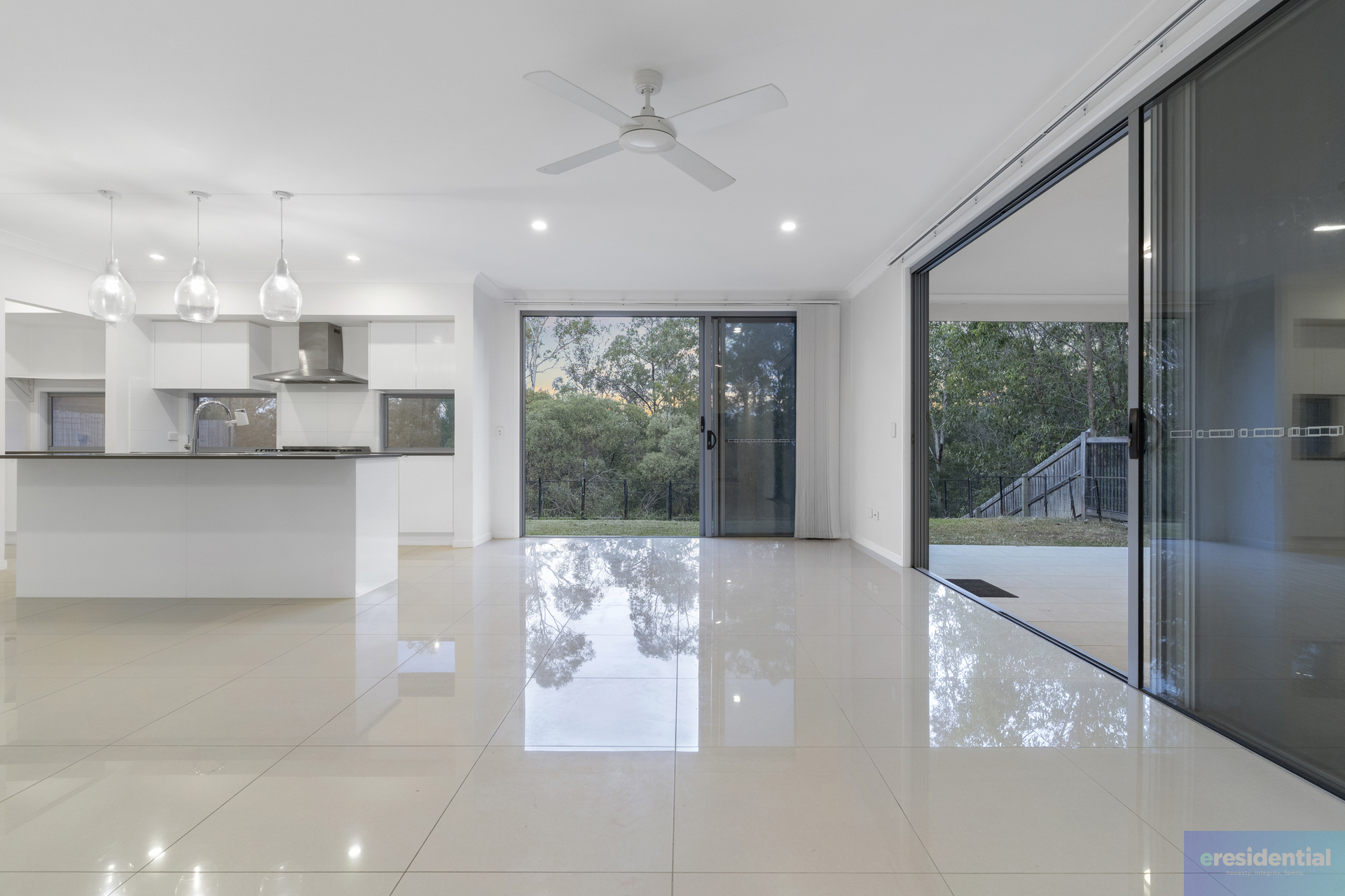36 VARGON CIRCUIT, Holmview QLD 4207 - Image 5