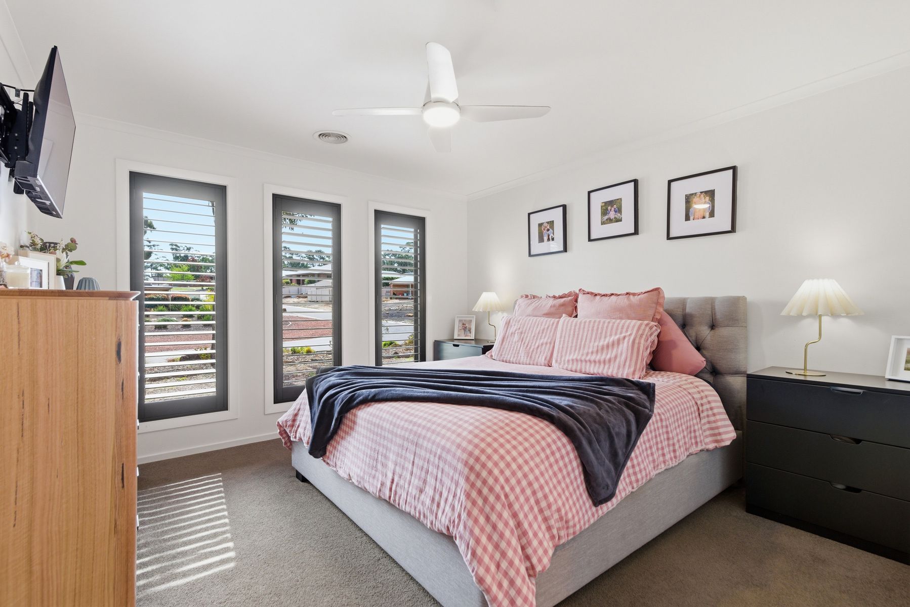 74 PIONEER DRIVE, Maiden Gully VIC 3551 - Image 5