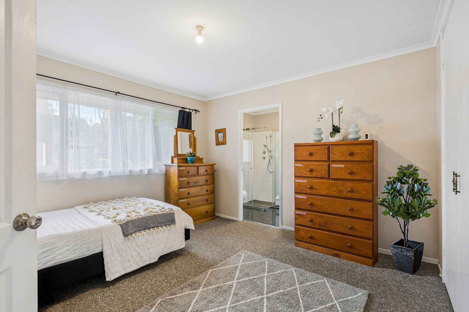 24 MINNI HA HA ROAD, Katoomba NSW 2780 - Image 10