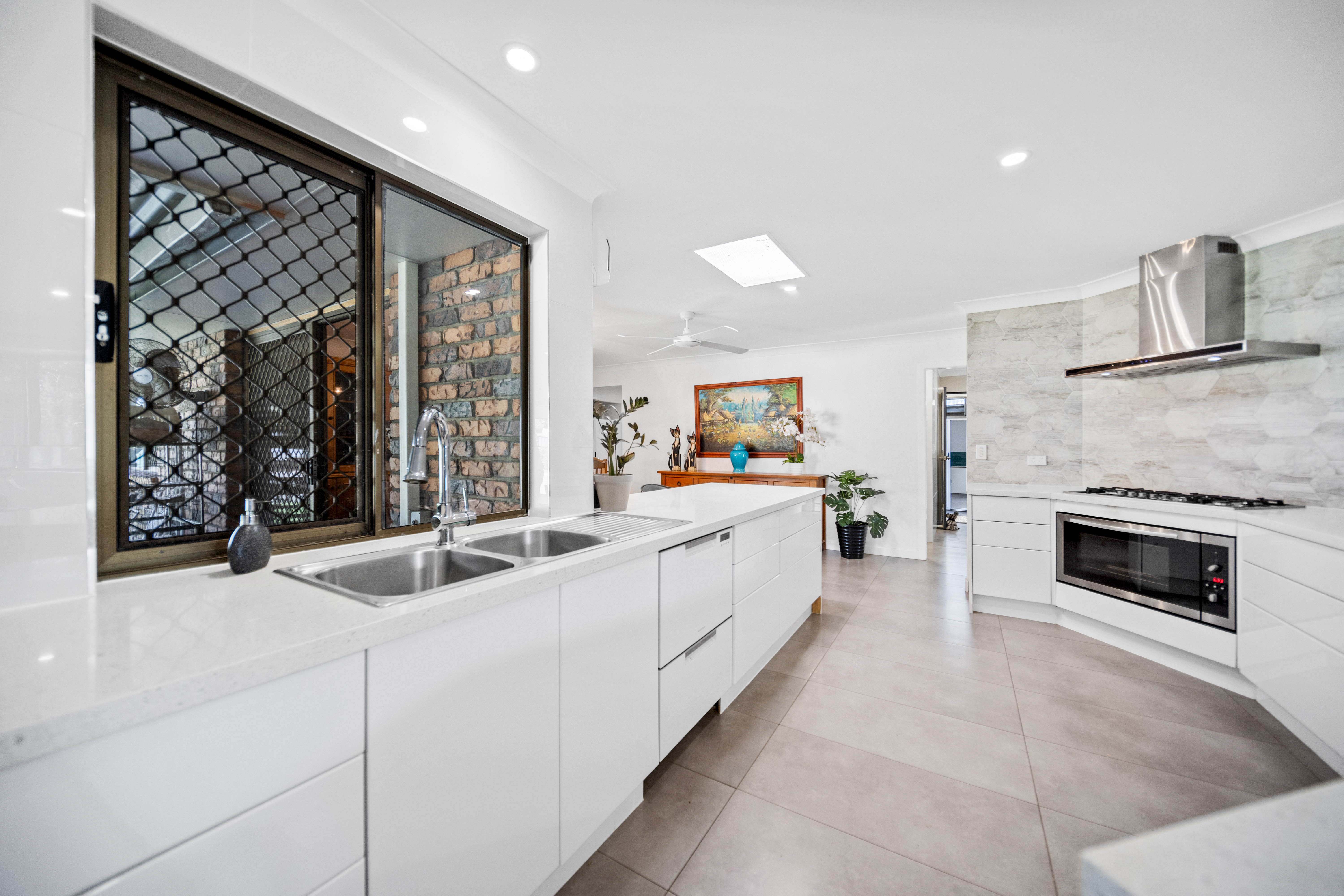 27 Cabrera Crescent, Beerwah, QLD 4519 - Image 7