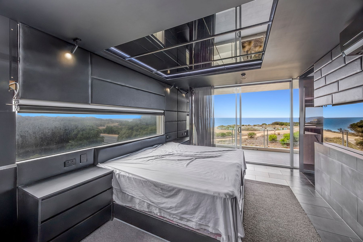 253-255/100 The Esplanade, Torquay, Vic, 3228 - Image 10