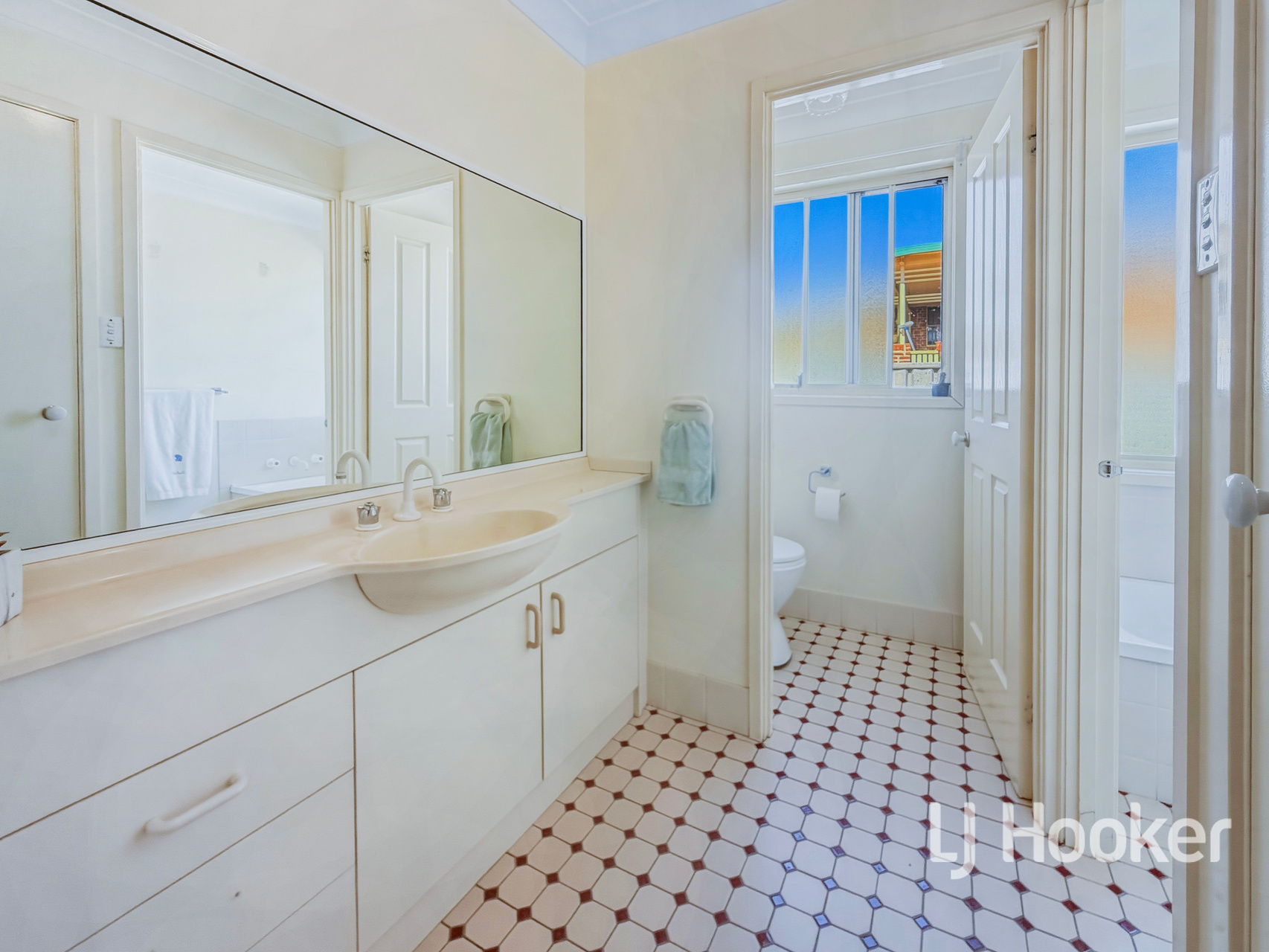 3-bedroom house at 21 MILES STREET, Inverell NSW 2360, Inverell, New South Wales