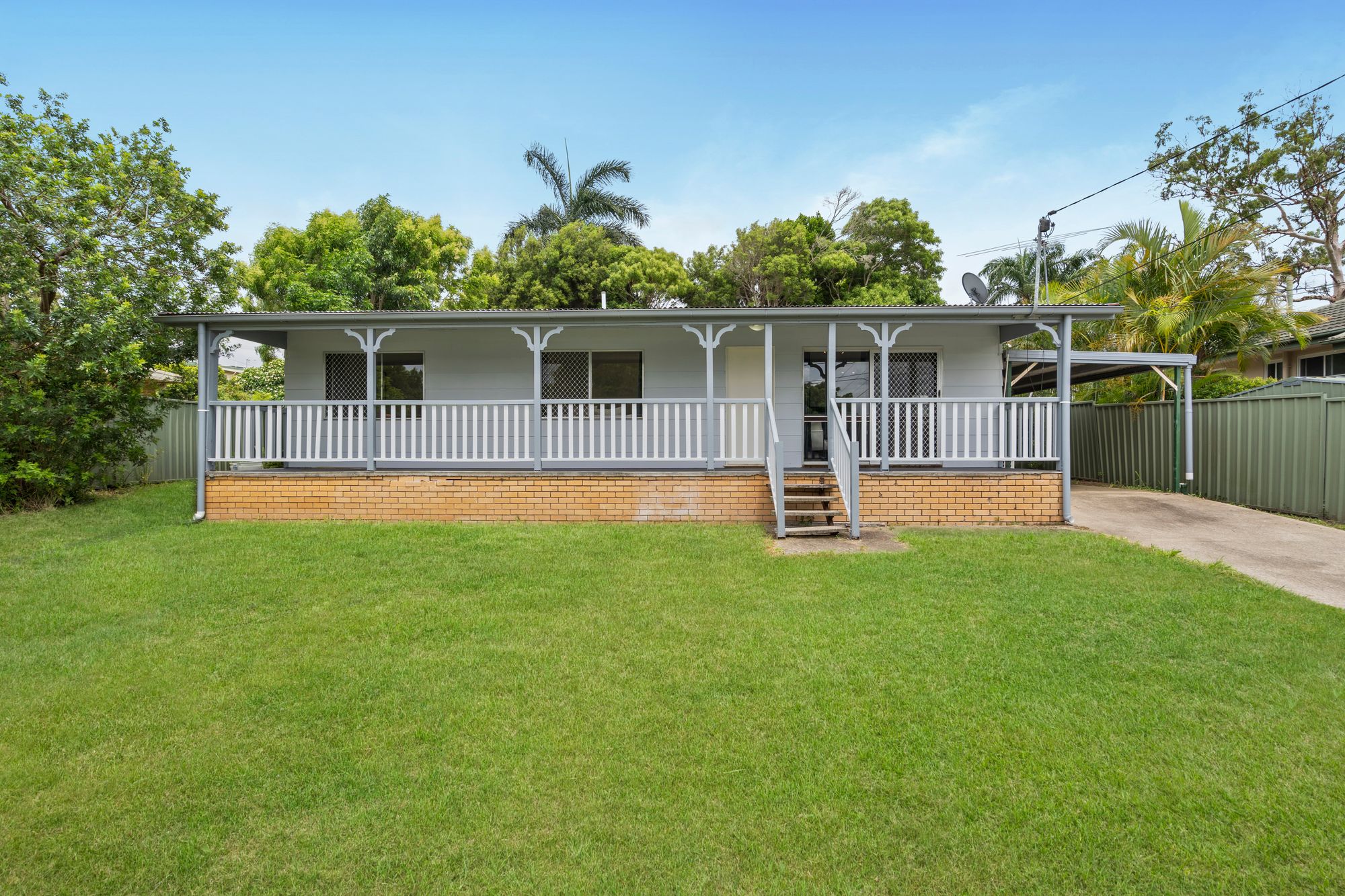 18 SKYLINE DRIVE, Kingston QLD 4114 - Image 1