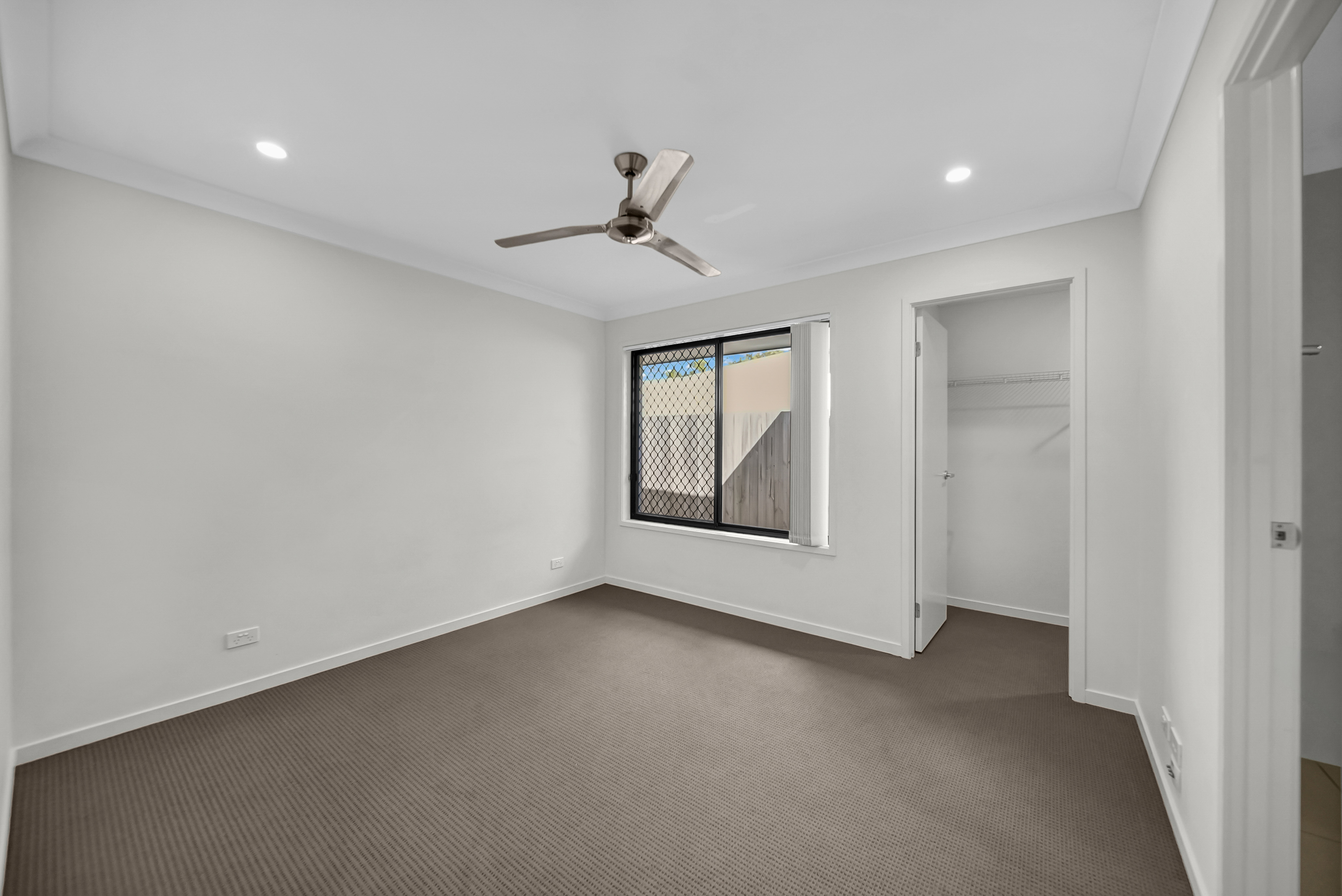60 PEPPER TREE DRIVE, Holmview QLD 4207 - Image 6