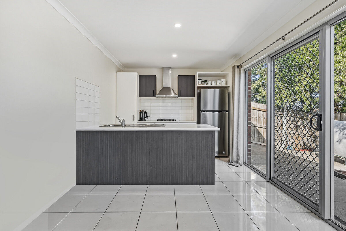 3-bedroom unit at UNIT 14 11 HAWK AVENUE, Pakenham VIC 3810, Cardinia, Victoria